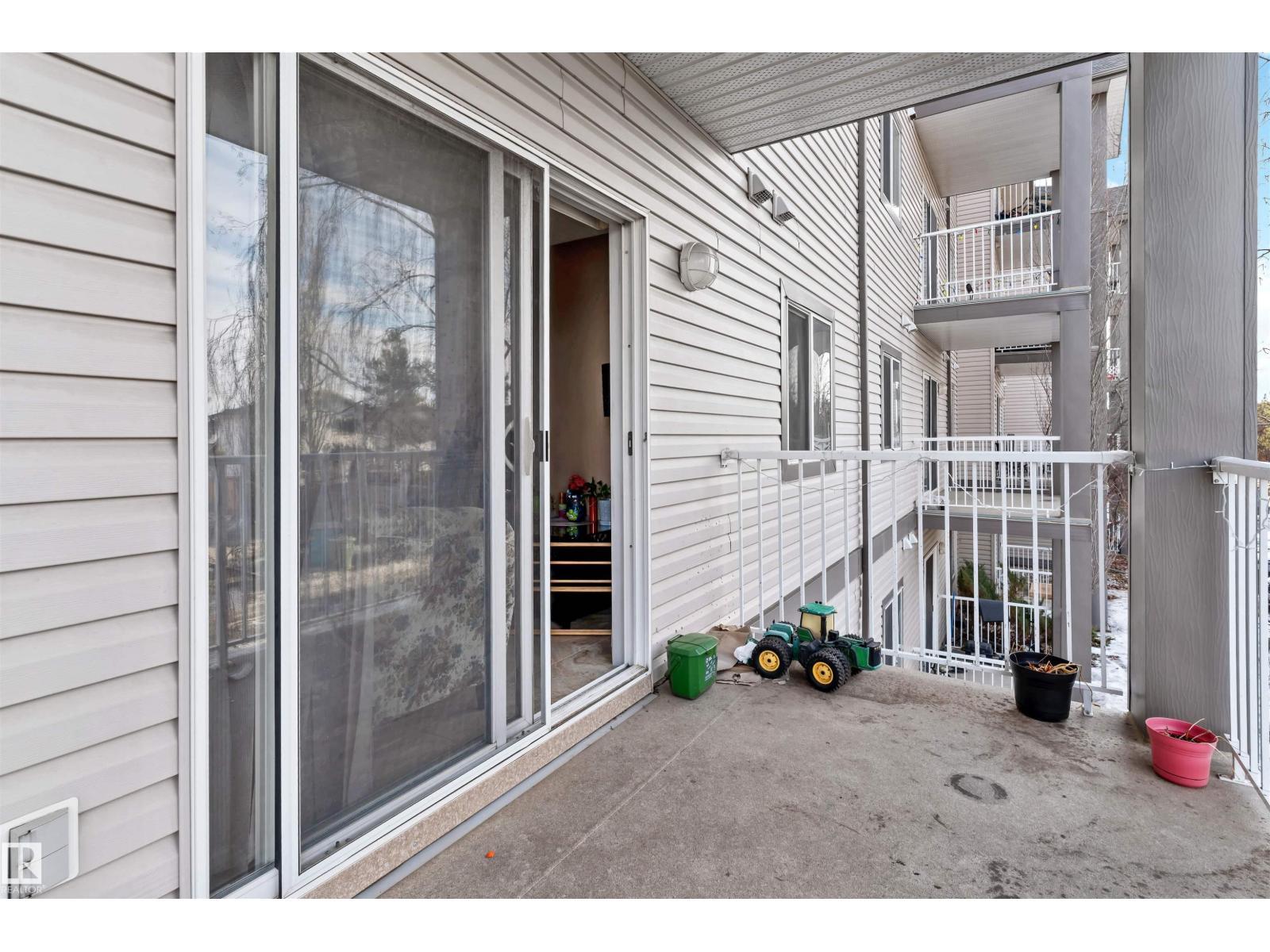 #224 3425 19 Street NW NW, Edmonton