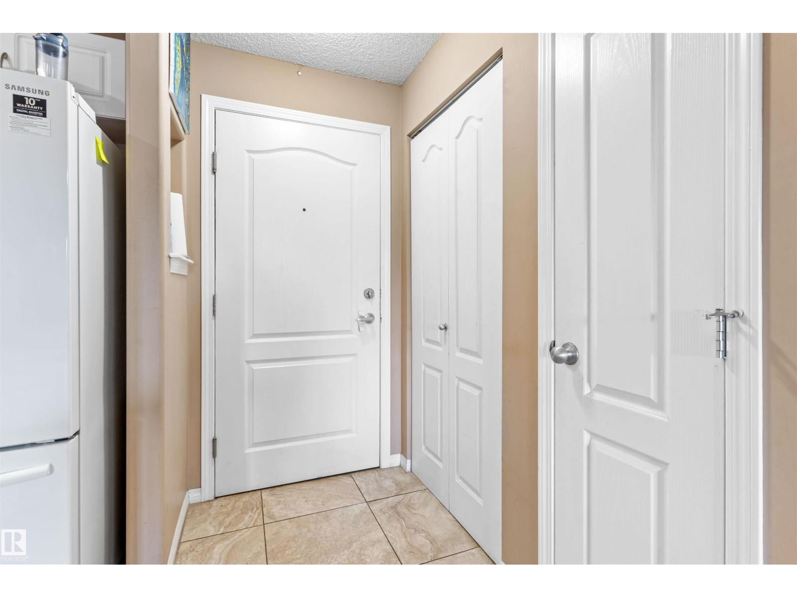 #224 3425 19 Street NW NW, Edmonton