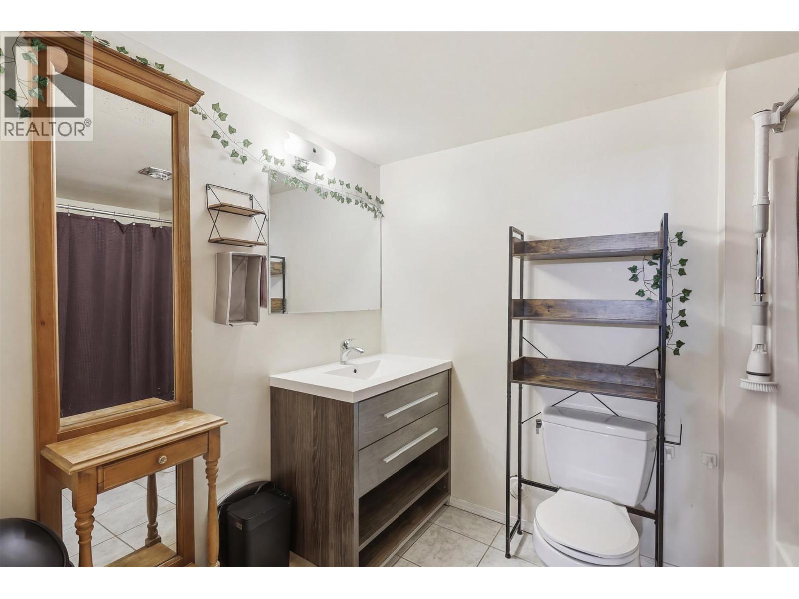 1900 TRANQUILLE Road Unit# 16, Kamloops