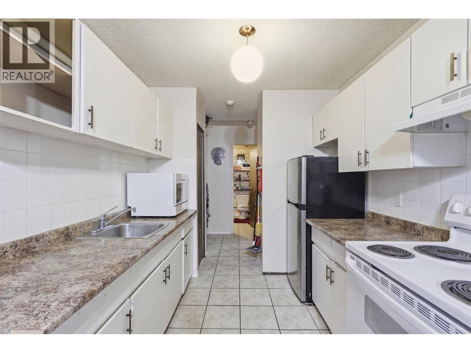 1900 TRANQUILLE Road Unit# 16, Kamloops