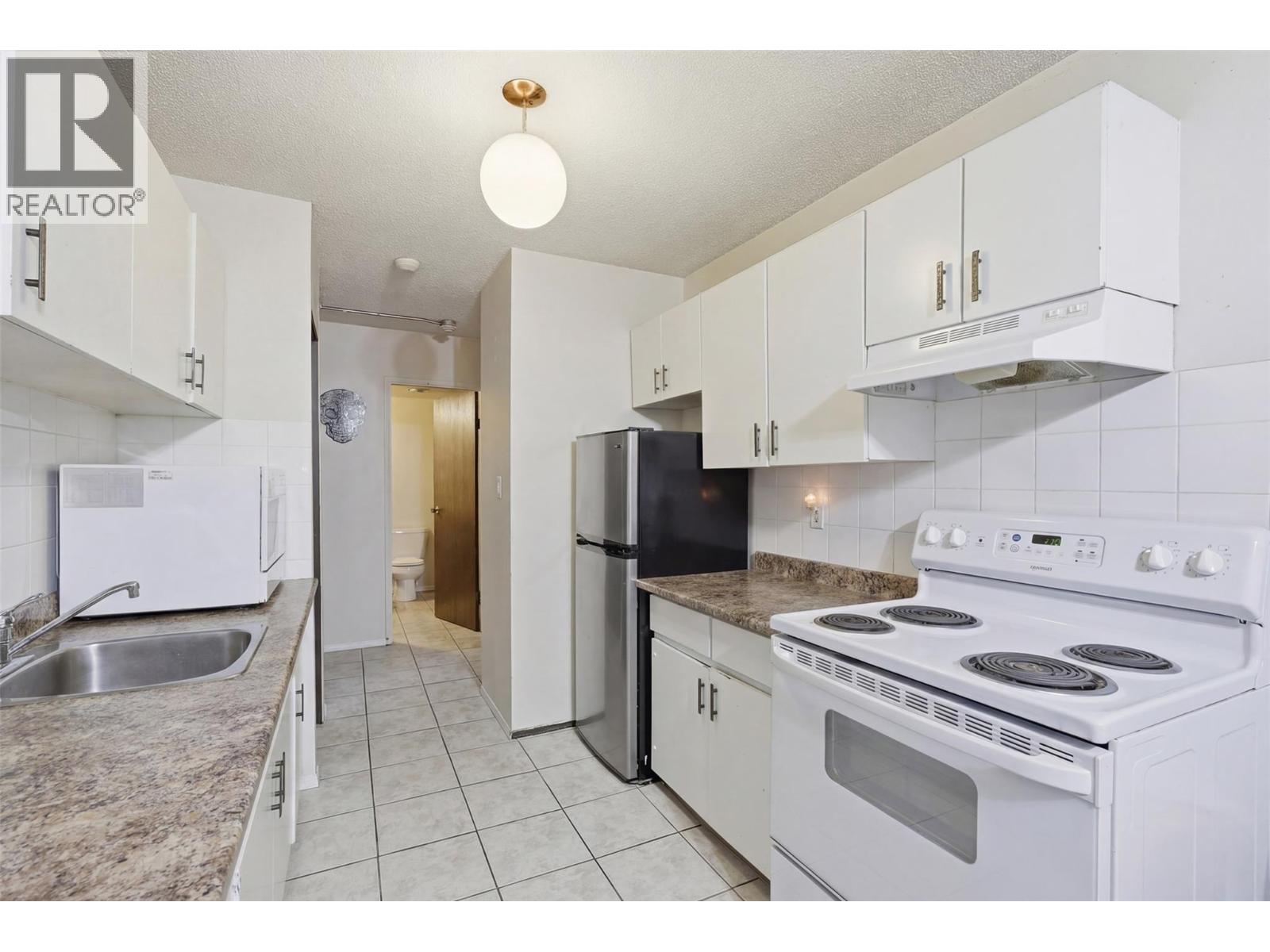 1900 TRANQUILLE Road Unit# 16, Kamloops