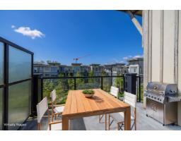 430 15380 102a Avenue, Surrey, BC V3R0B3 Photo 14