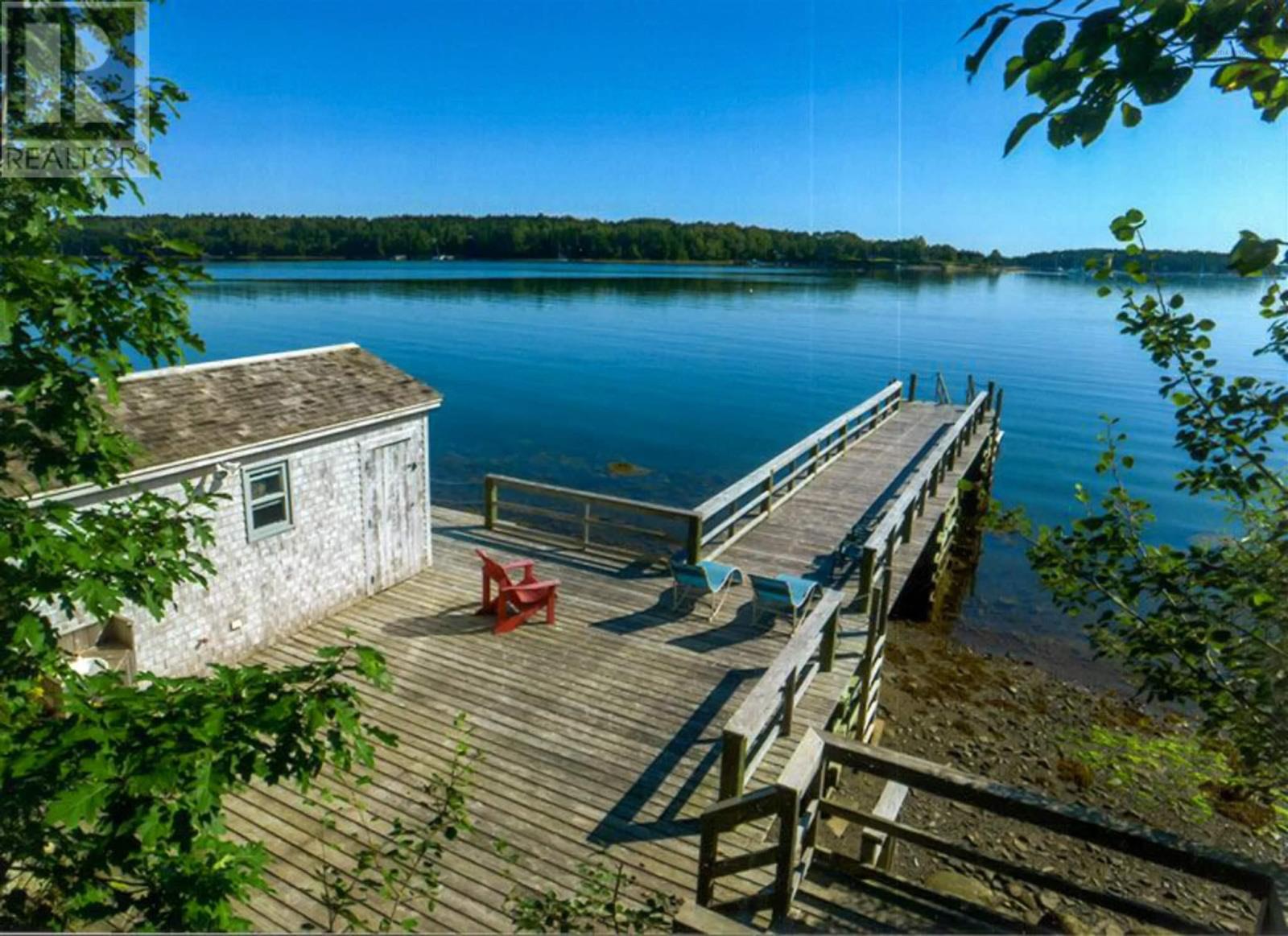 Property 33 of 36 of 116 Princes Inlet Drive