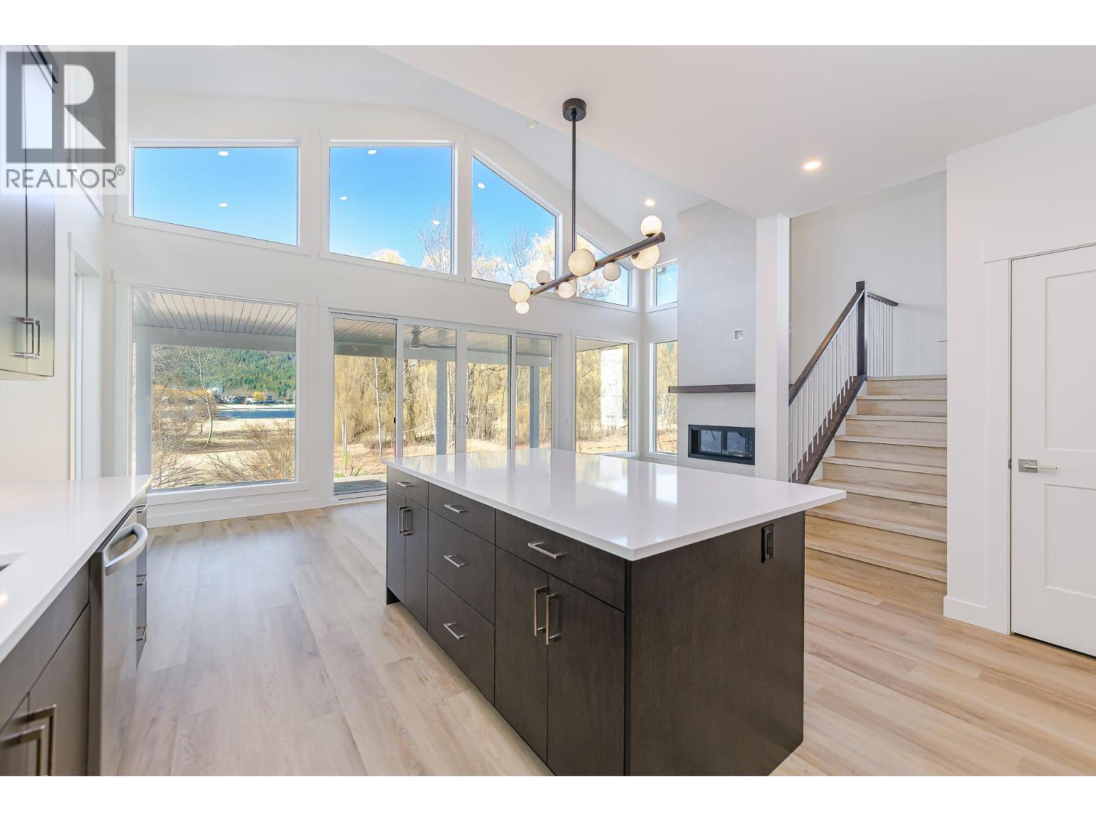 #9 8200 97A HIGHWAY - 11