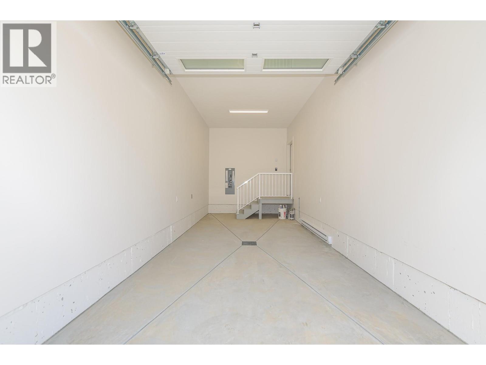 #9 8200 97A HIGHWAY - 30