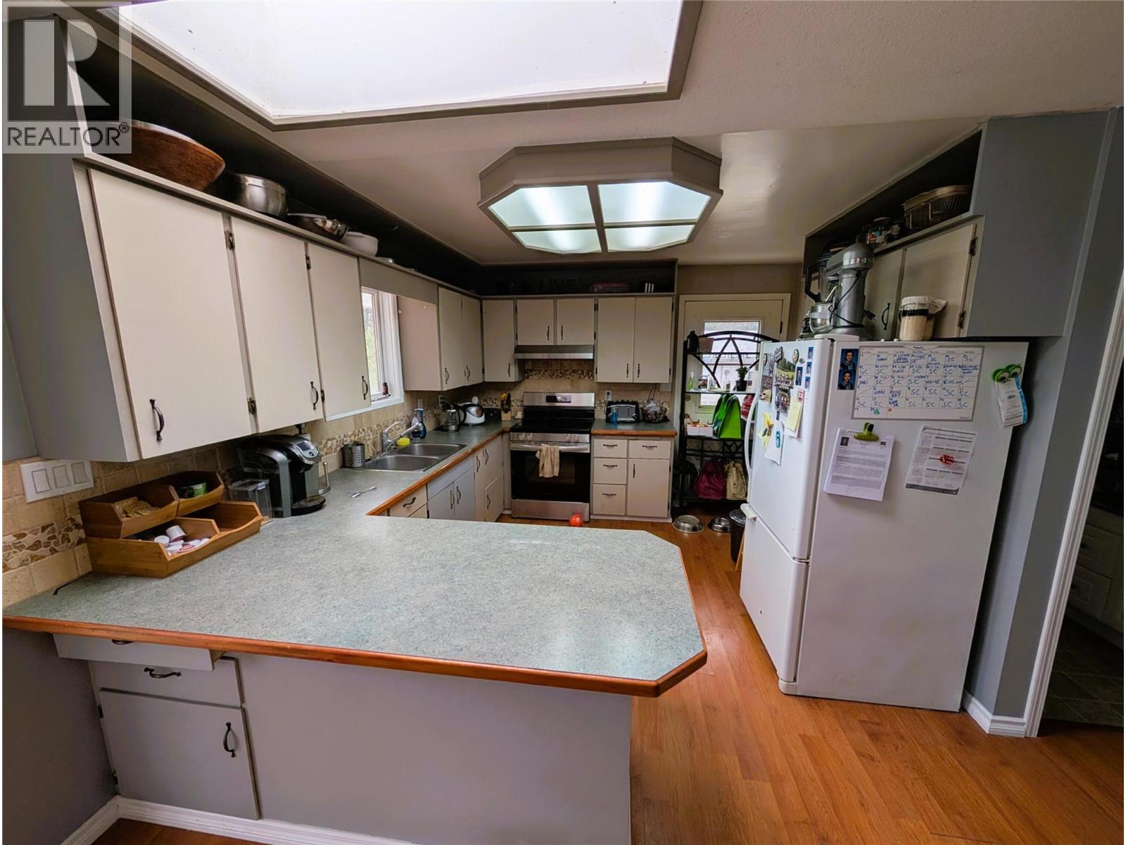 2694 MCKENZIE ROAD - 20