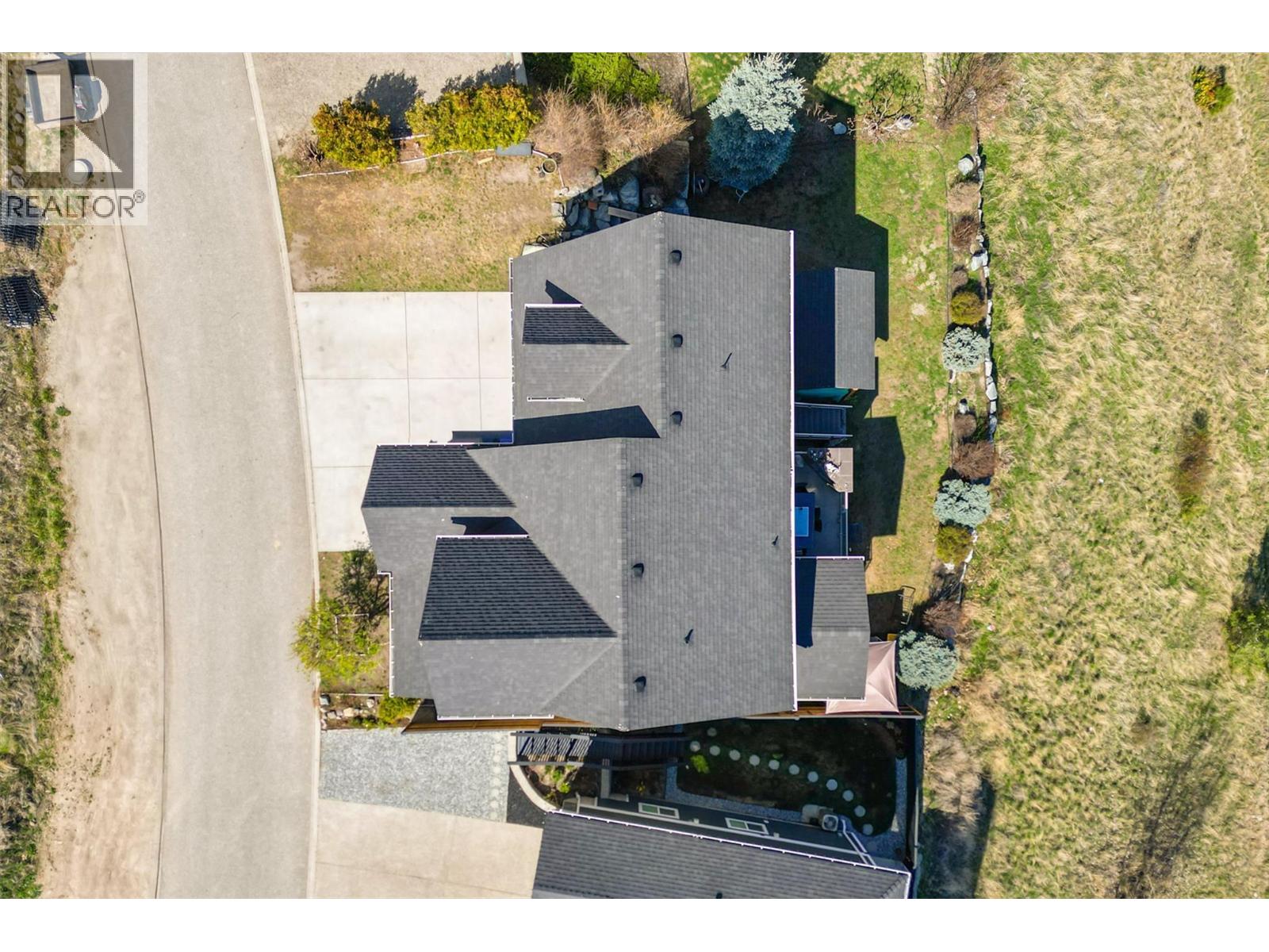 2957 Ensign Lane, West Kelowna