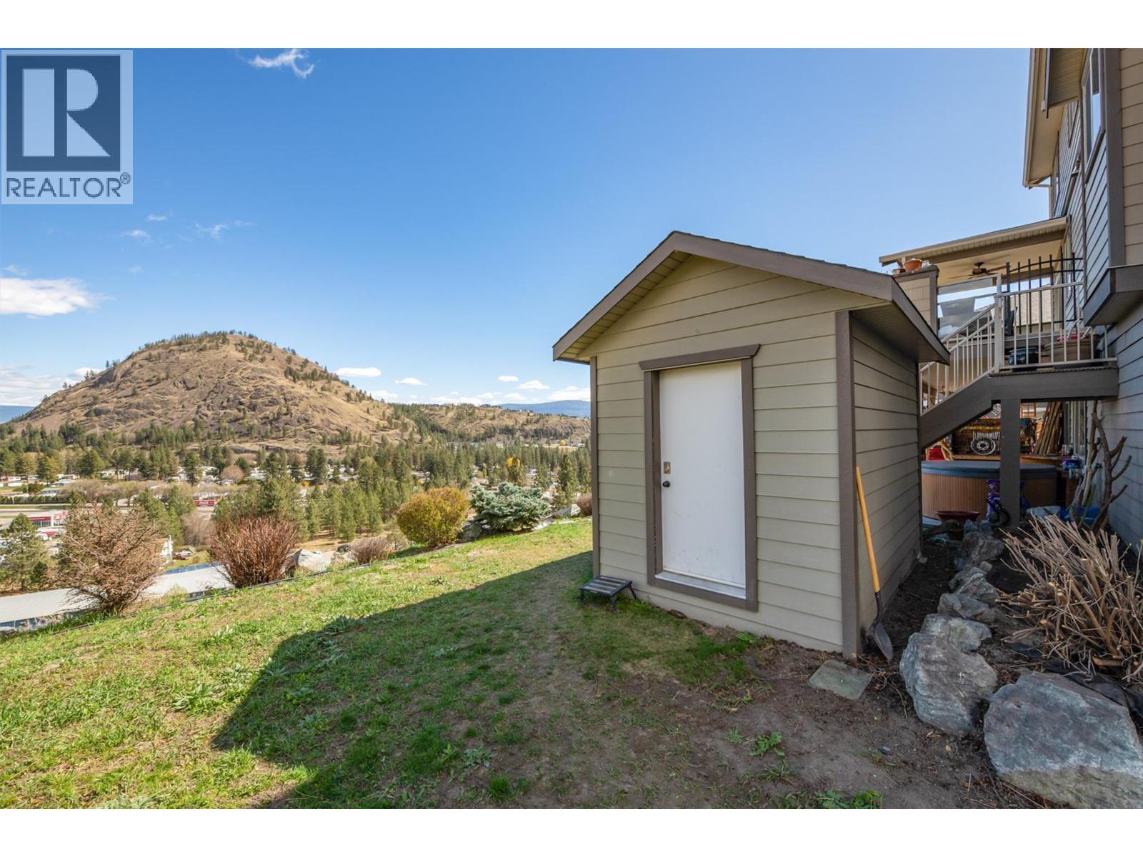 2957 Ensign Lane, West Kelowna