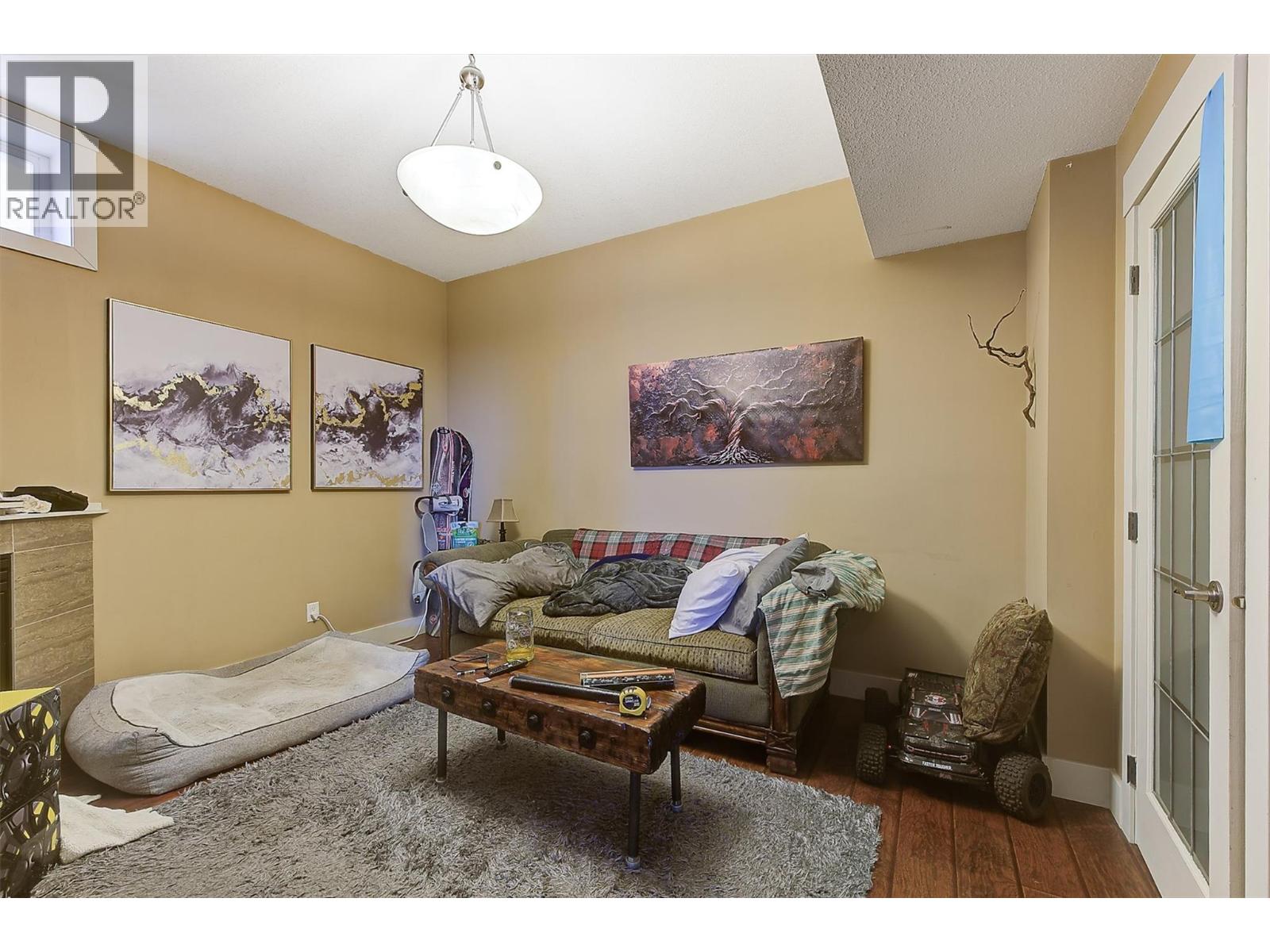 2957 Ensign Lane, West Kelowna