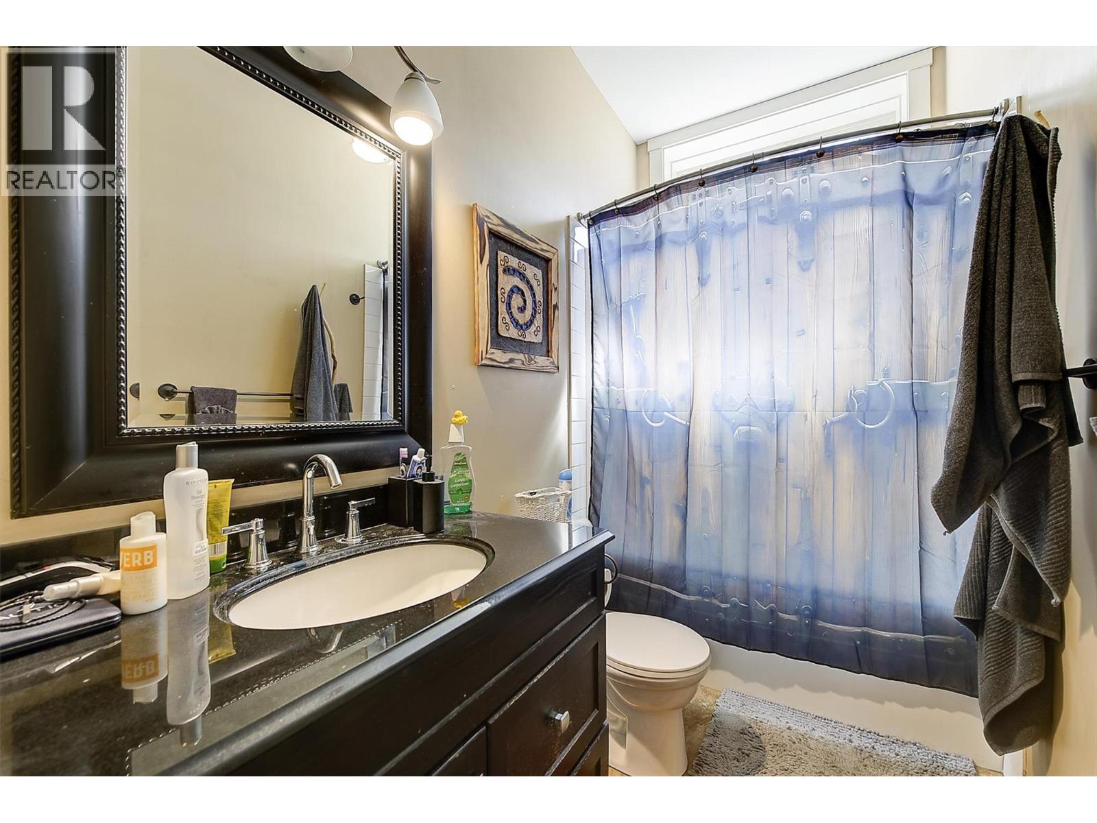 2957 Ensign Lane, West Kelowna