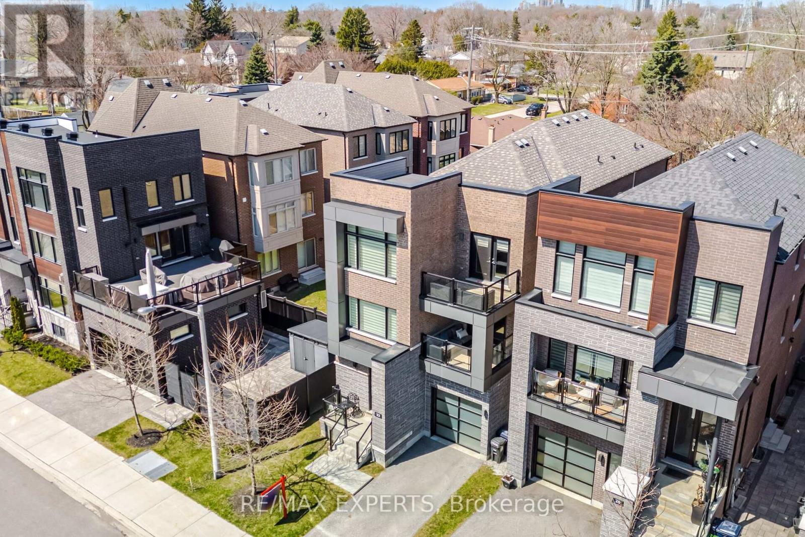 22 KIPLING GROVE COURT - 2