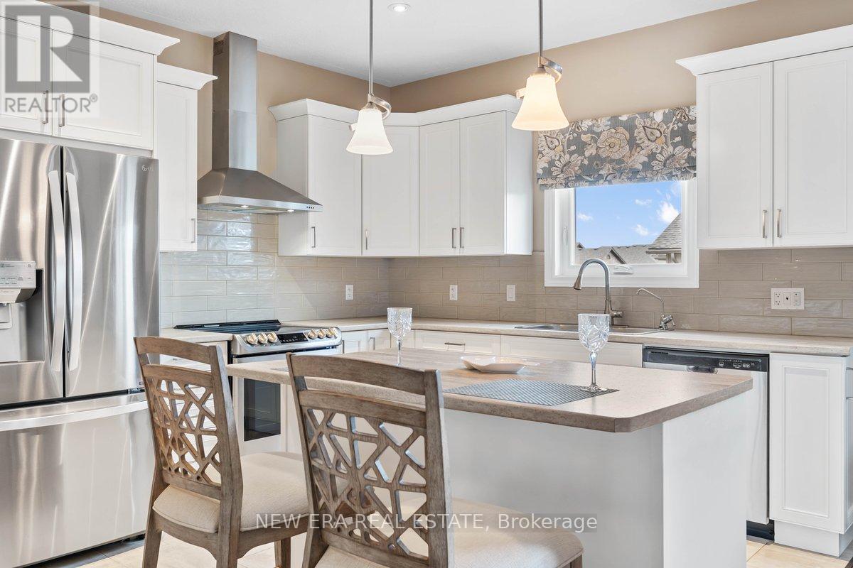 17 DORCHESTER DRIVE - 6