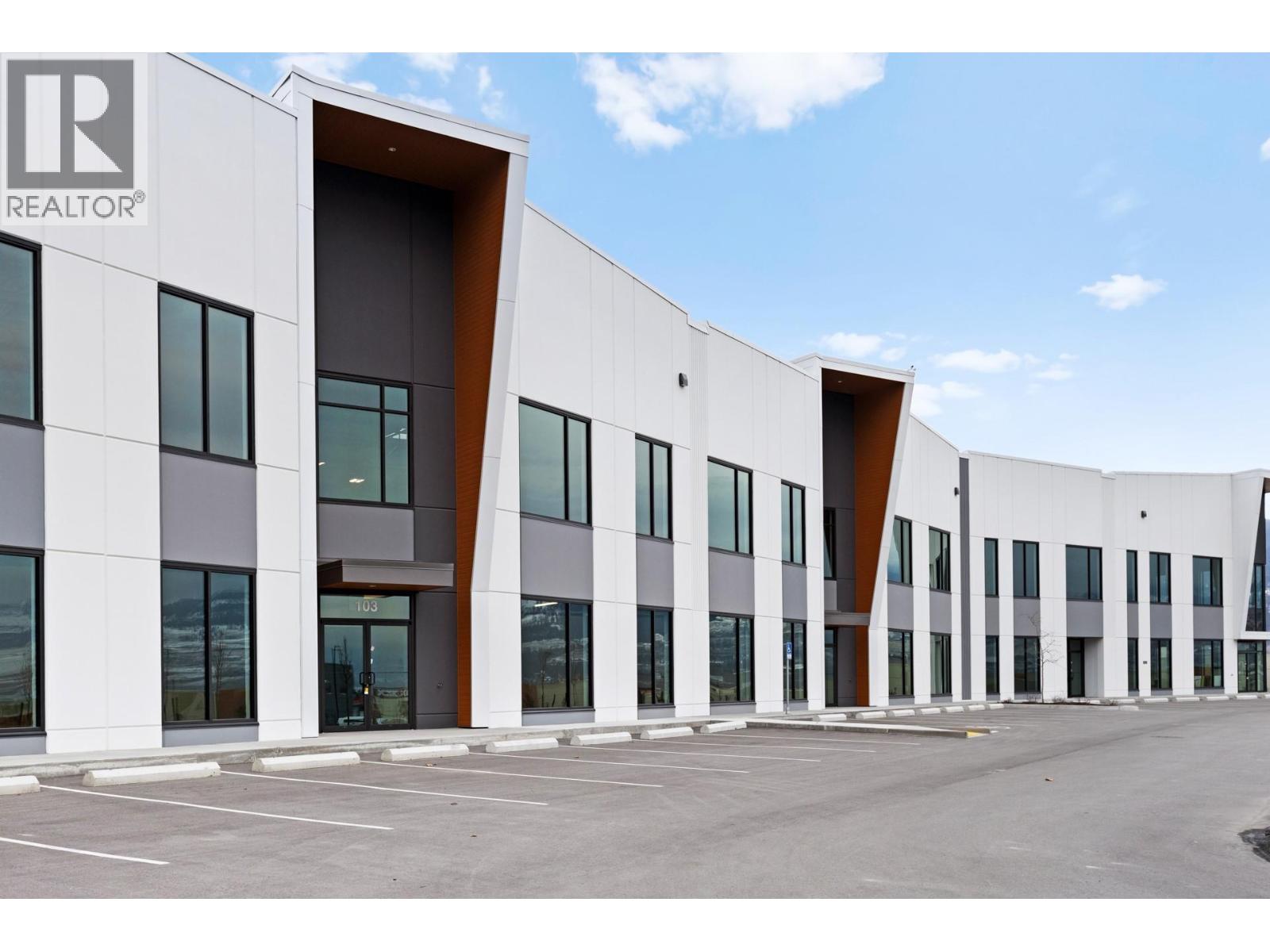 103 3440 Circuit Road, Kelowna