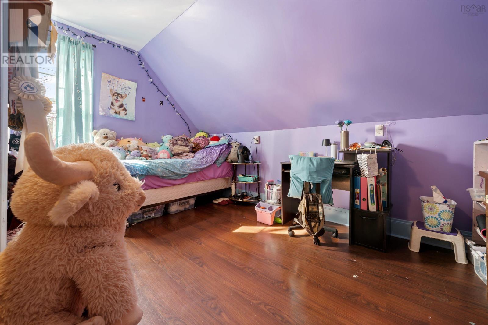 Property 29 of 32 of 10 East Pleasant Street