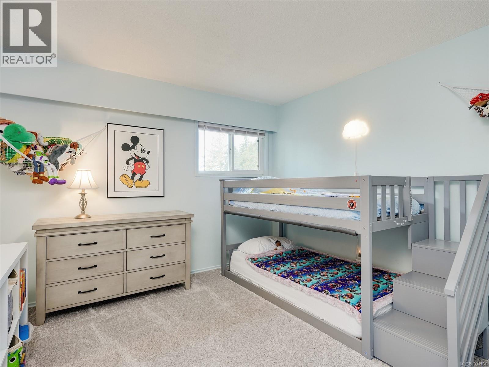 6429 Rodolph Rd, Central Saanich