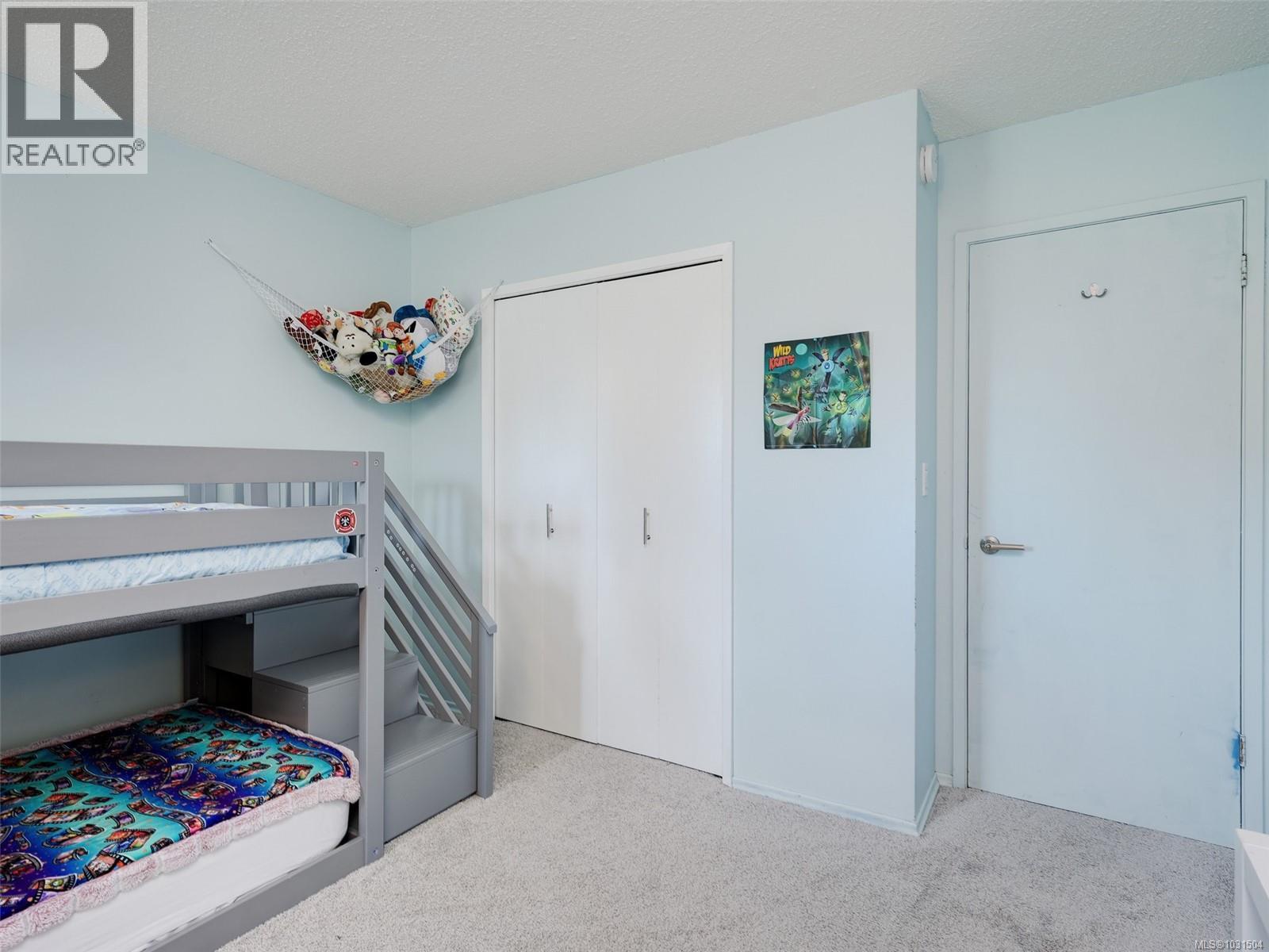 6429 Rodolph Rd, Central Saanich