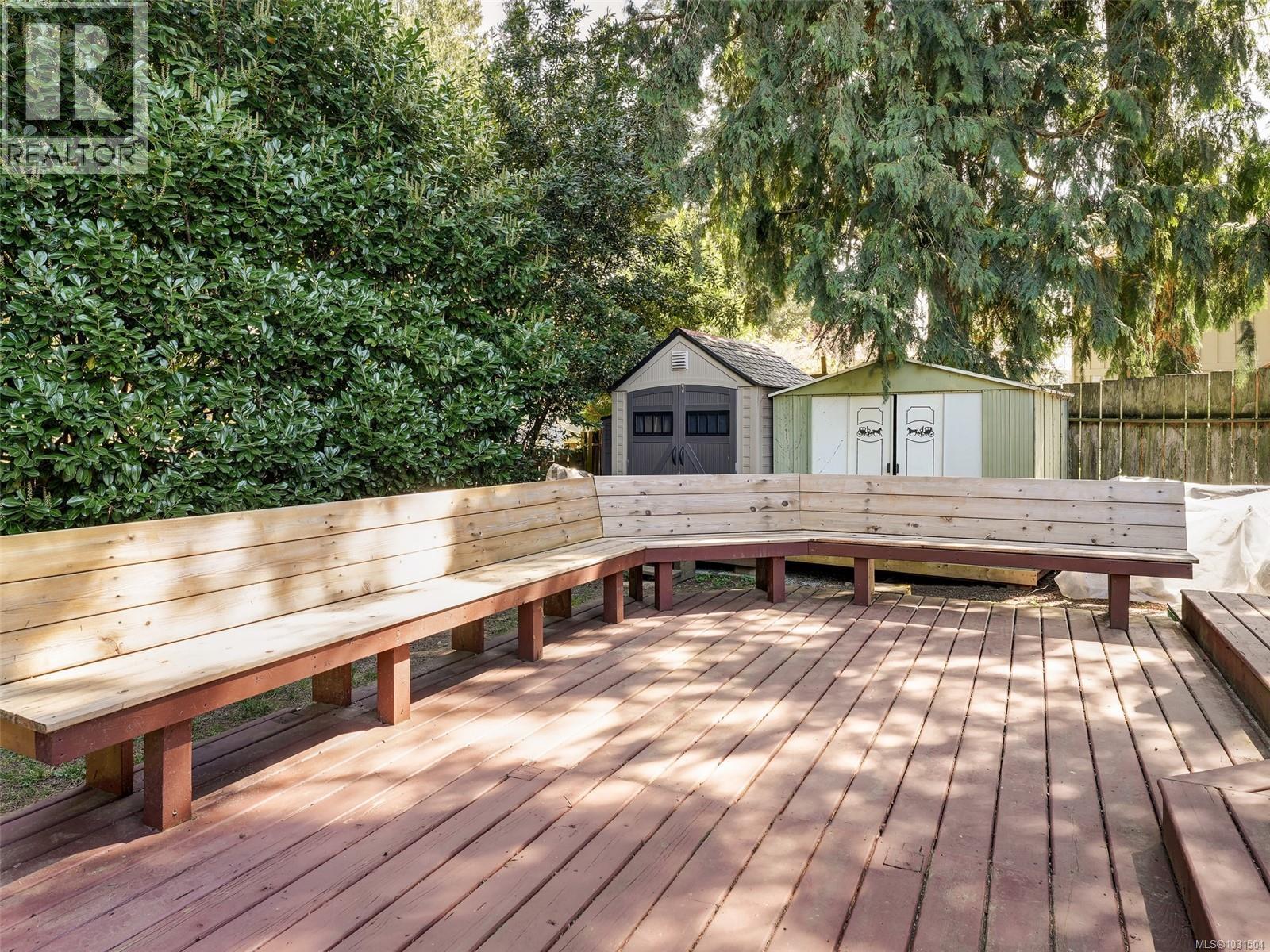 6429 Rodolph Rd, Central Saanich