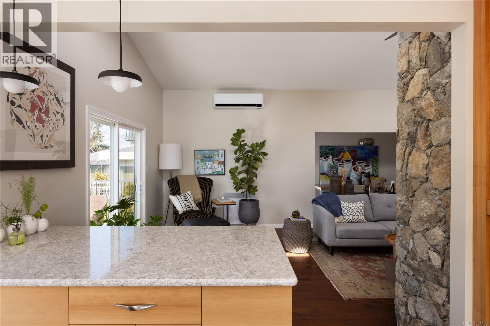 338 FOUL BAY RD - 11