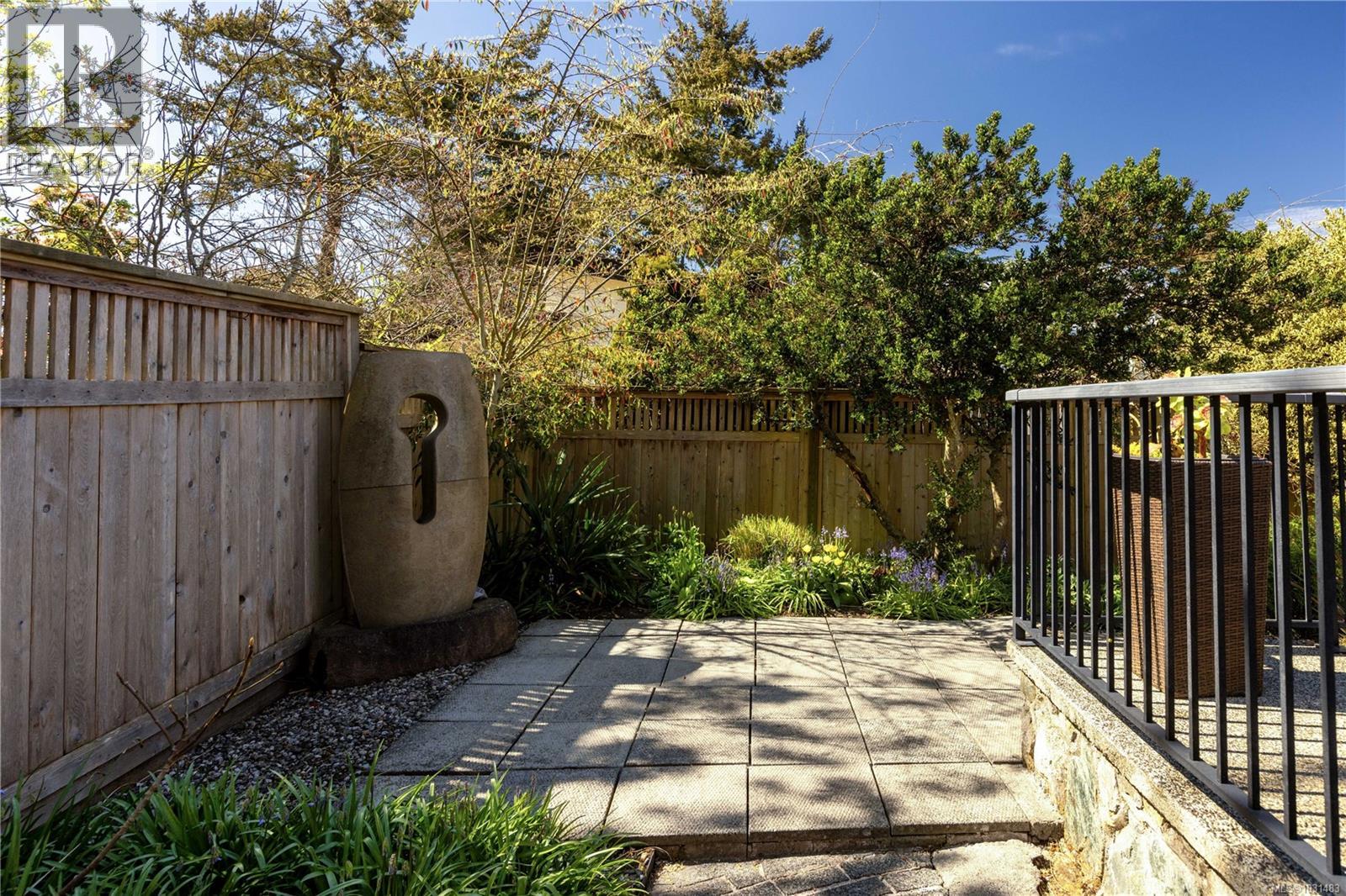 338 FOUL BAY RD - 44