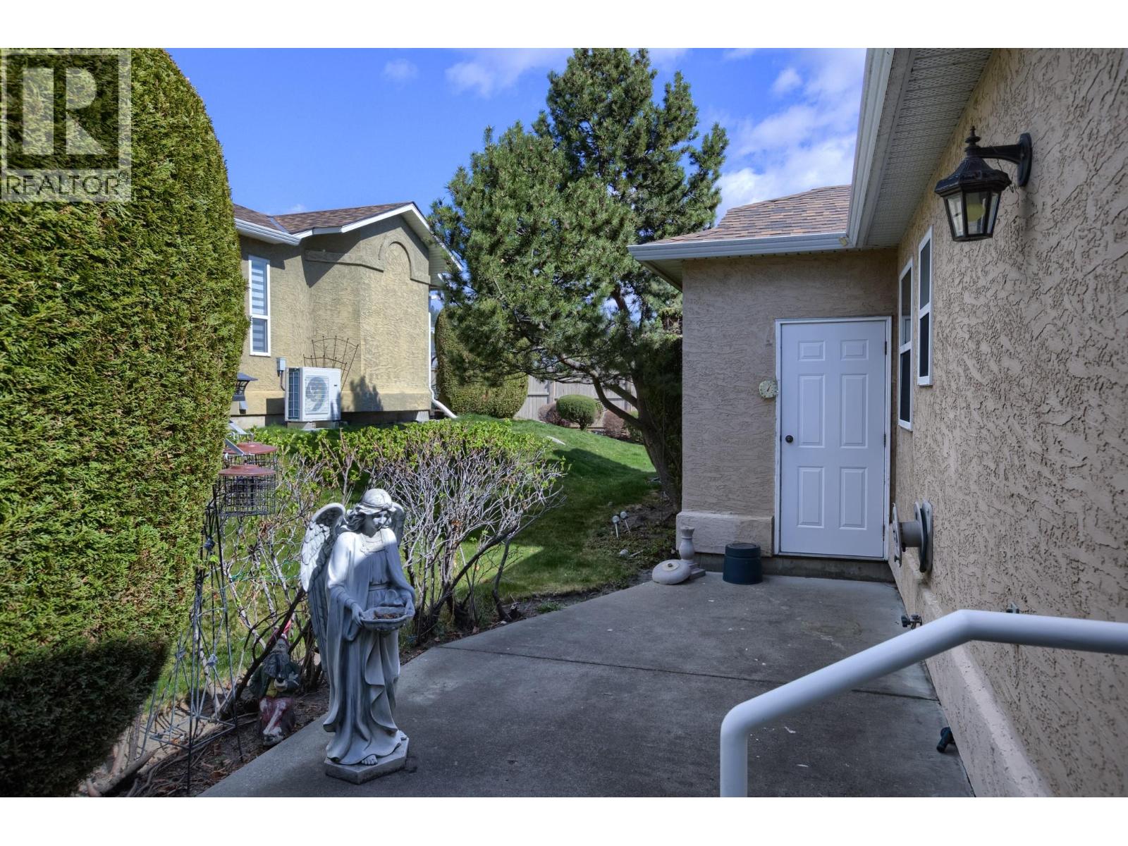 2210 Louie Drive Unit# 20, West Kelowna