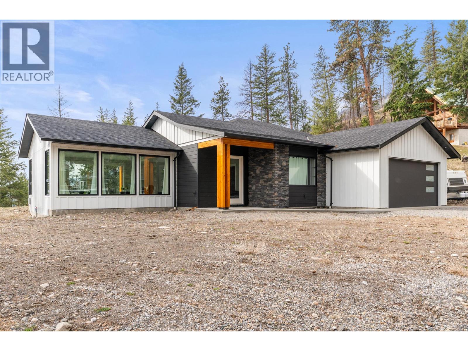 91 Lester Road, Vernon