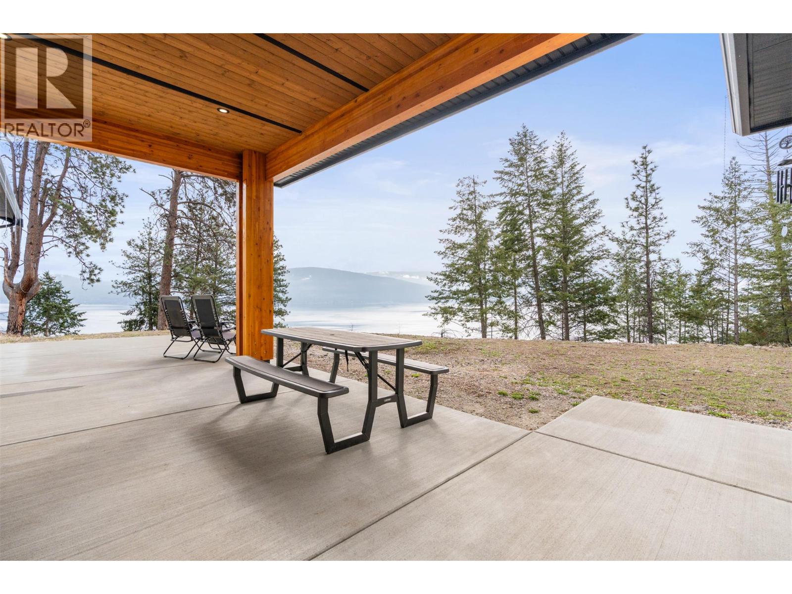 91 Lester Road, Vernon