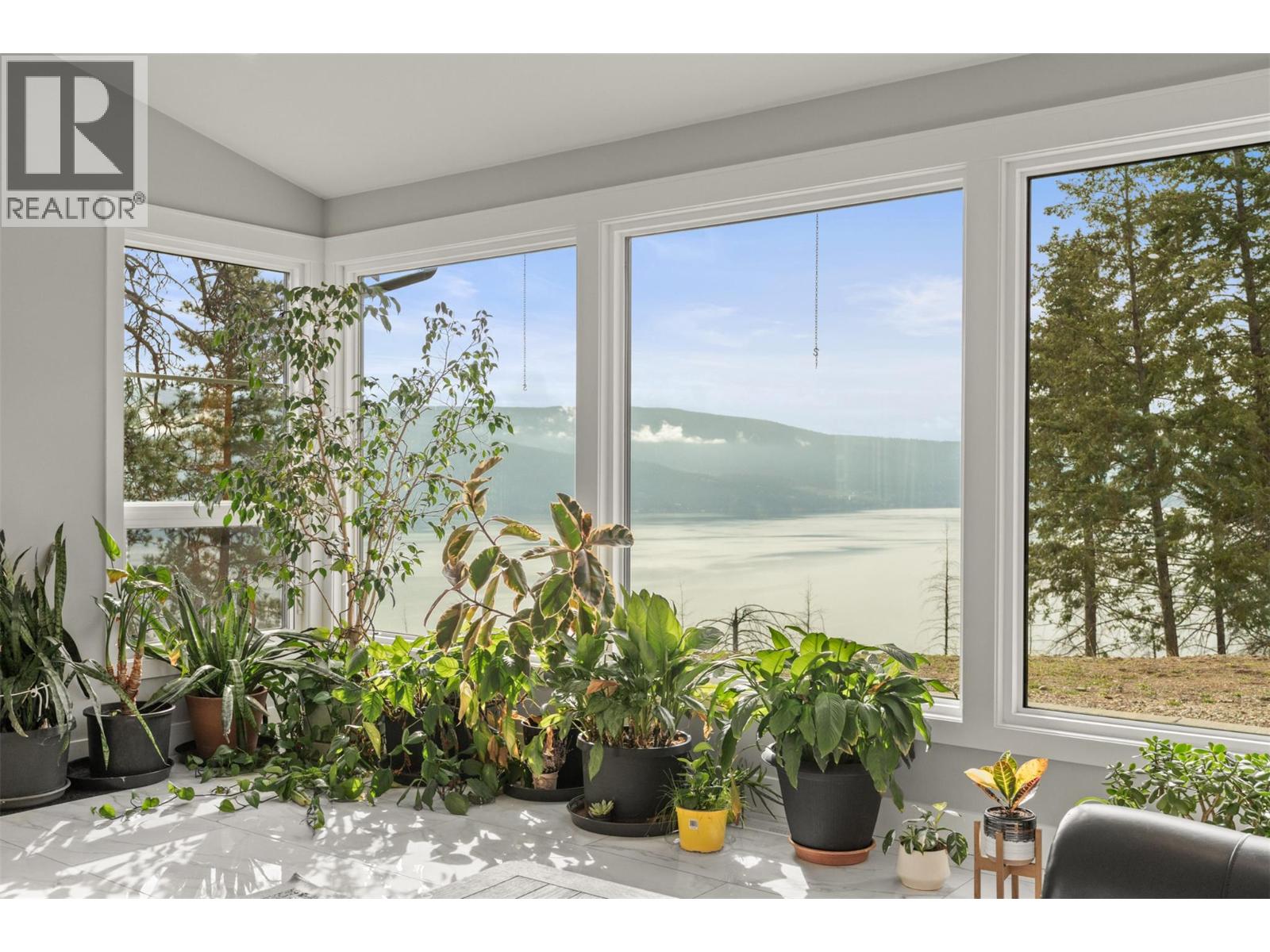 91 Lester Road, Vernon