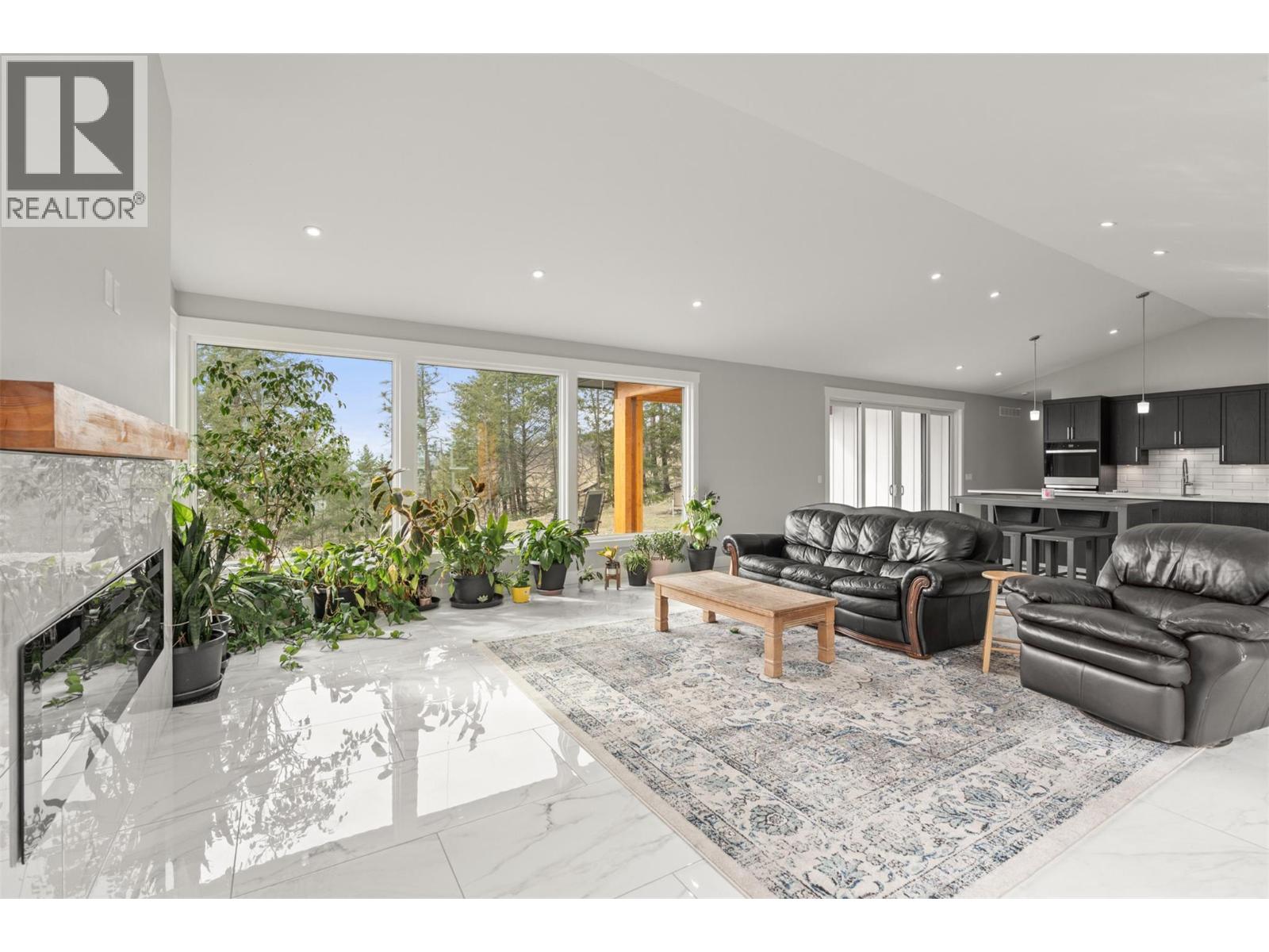 91 Lester Road, Vernon