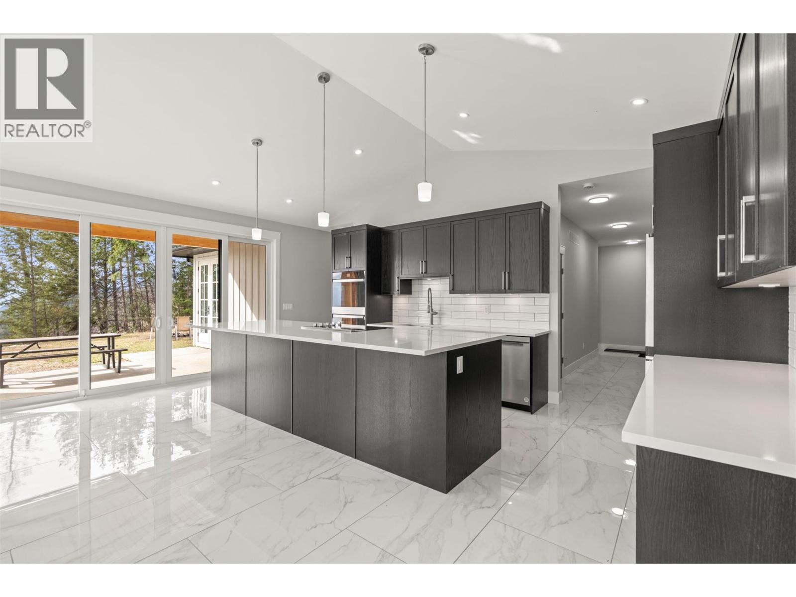 91 Lester Road, Vernon