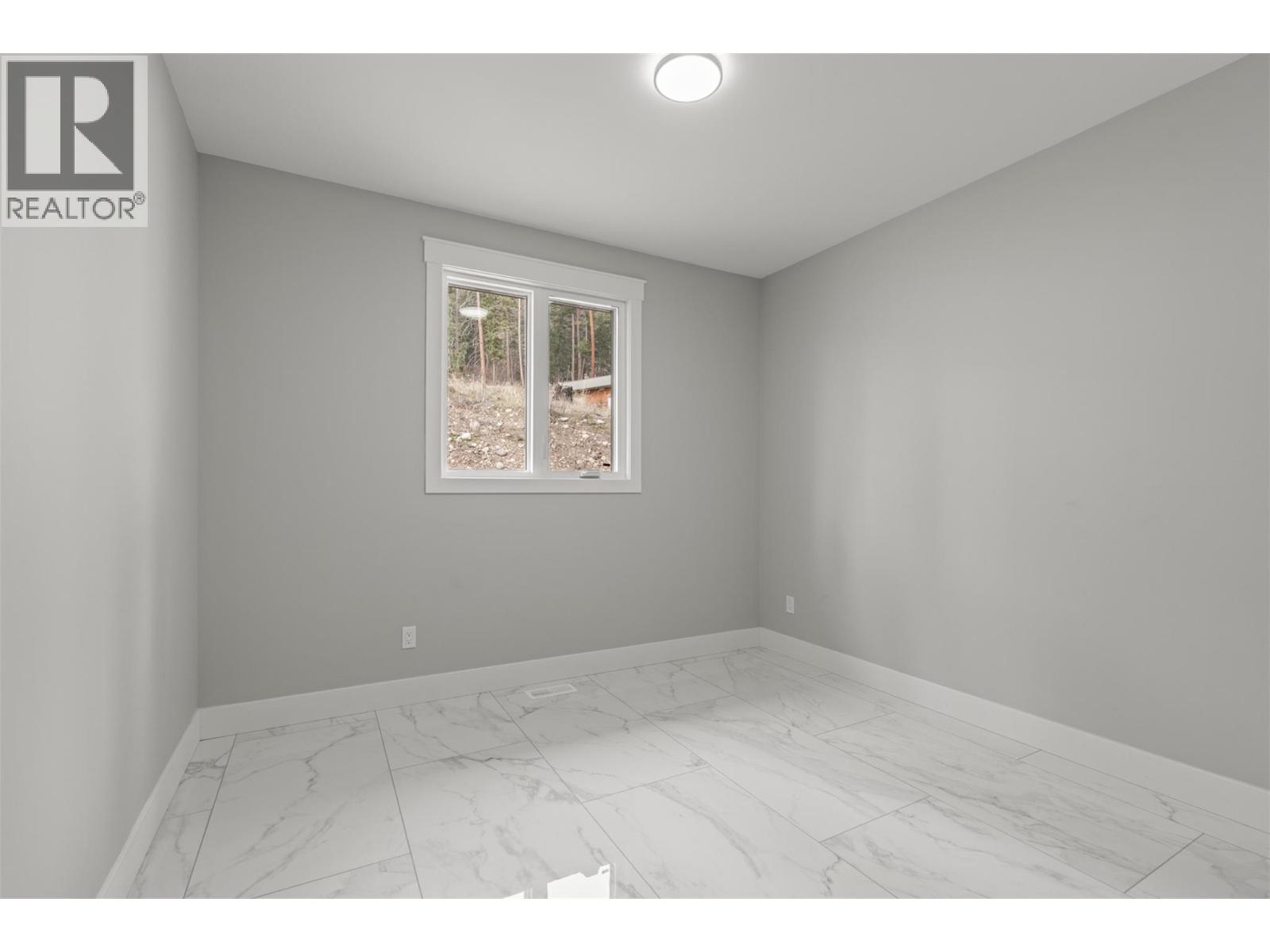 91 Lester Road, Vernon