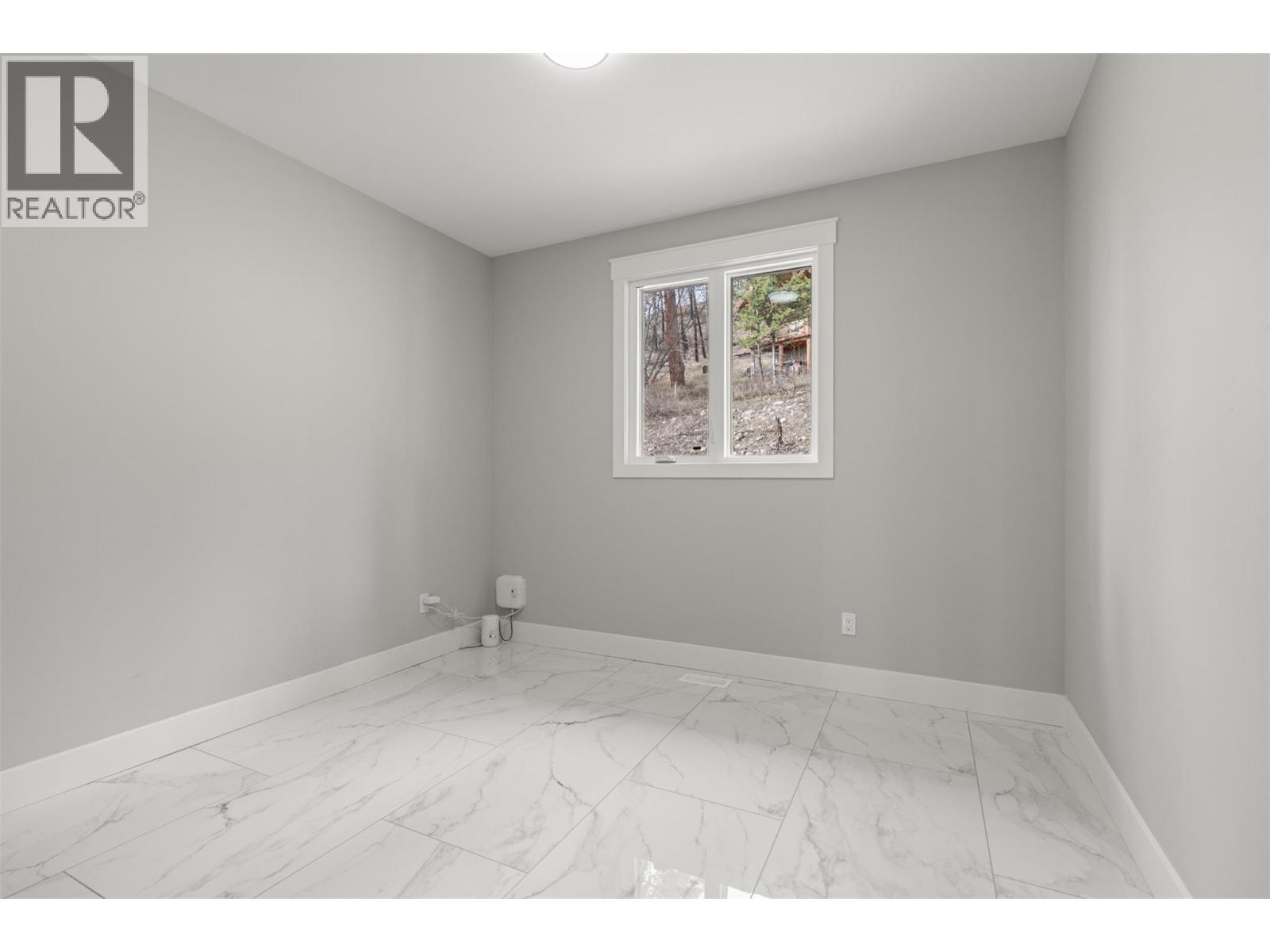 91 Lester Road, Vernon