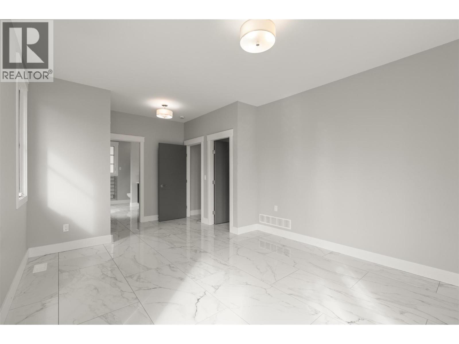 91 Lester Road - 56