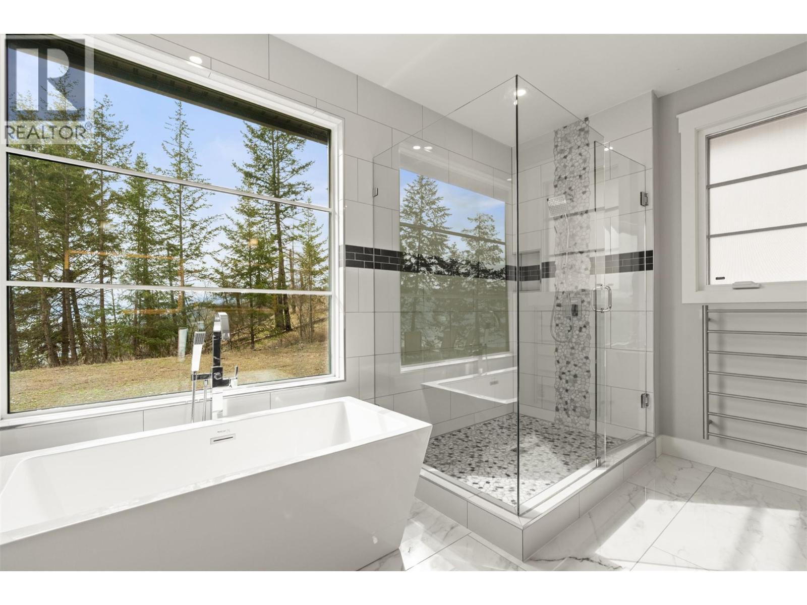 91 Lester Road, Vernon