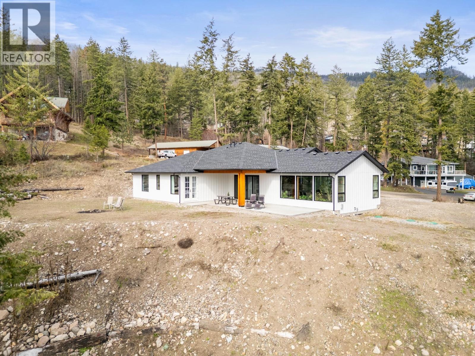 91 Lester Road, Vernon