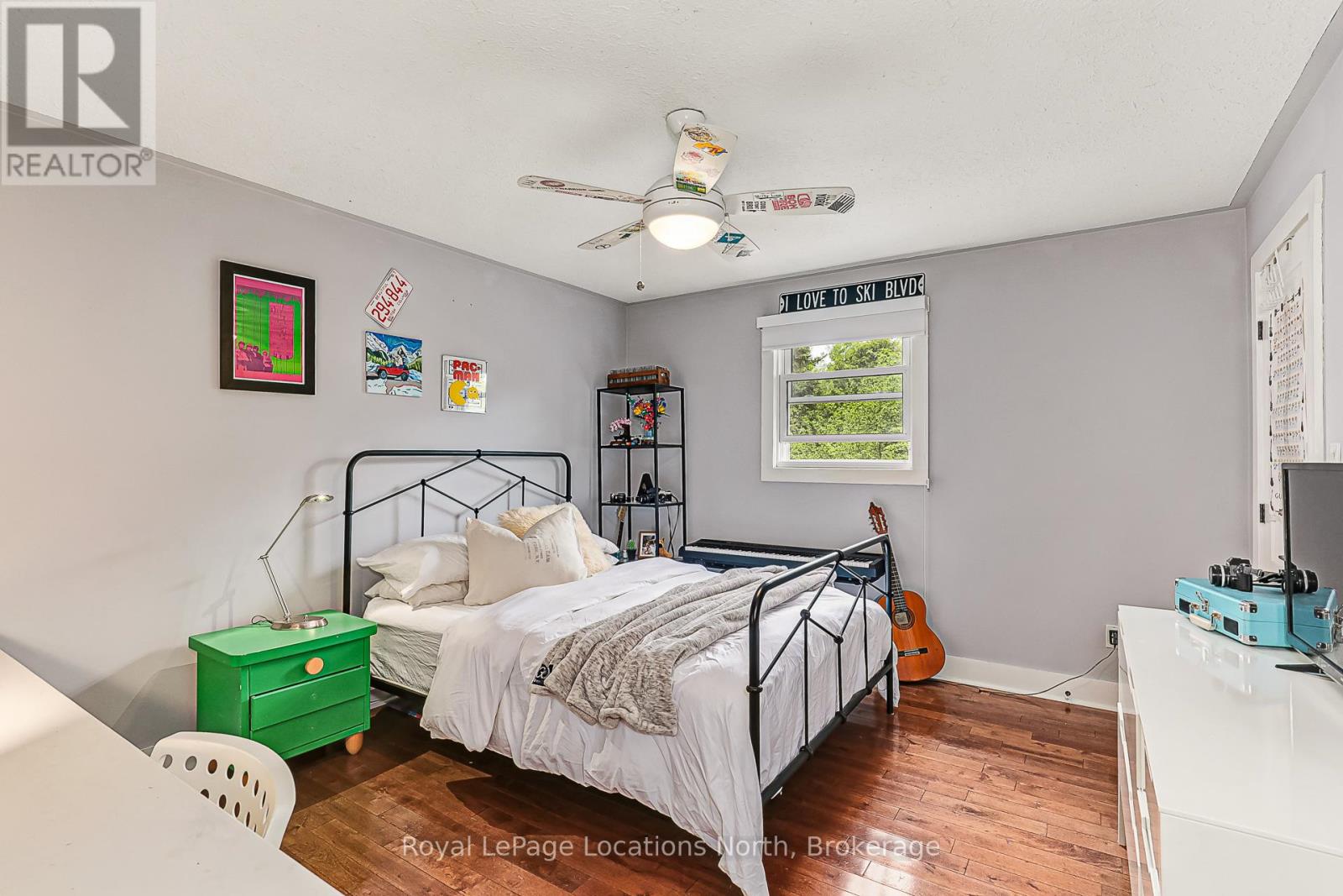 13 PARKLAND DRIVE - 35