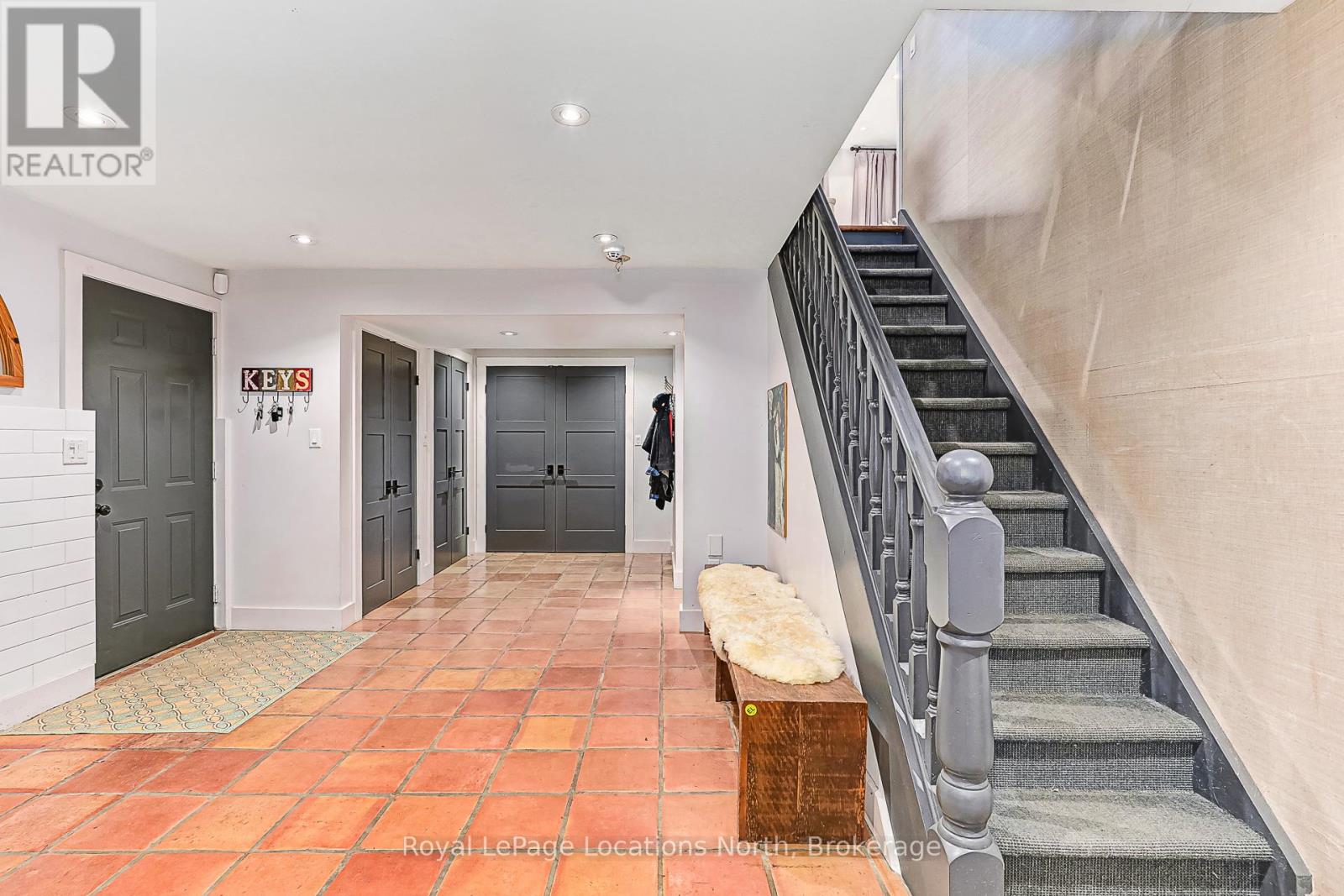 13 PARKLAND DRIVE - 39
