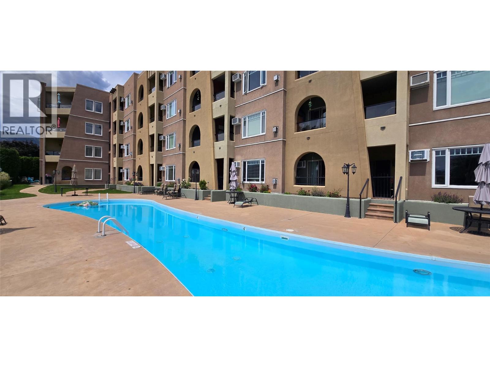 #108 15 SOLANA KEY COURT - 33