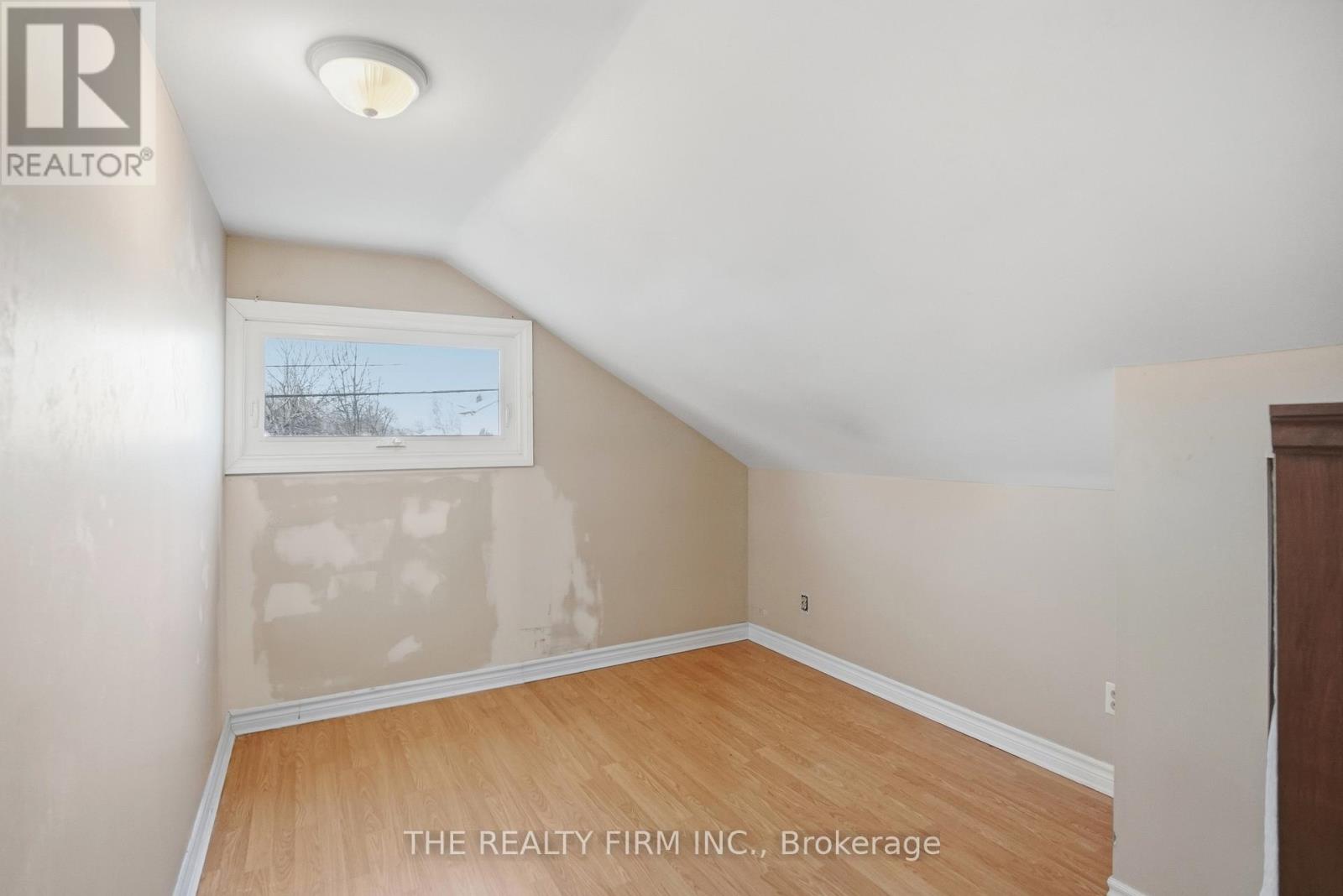 151 BRISBIN STREET Property Photo