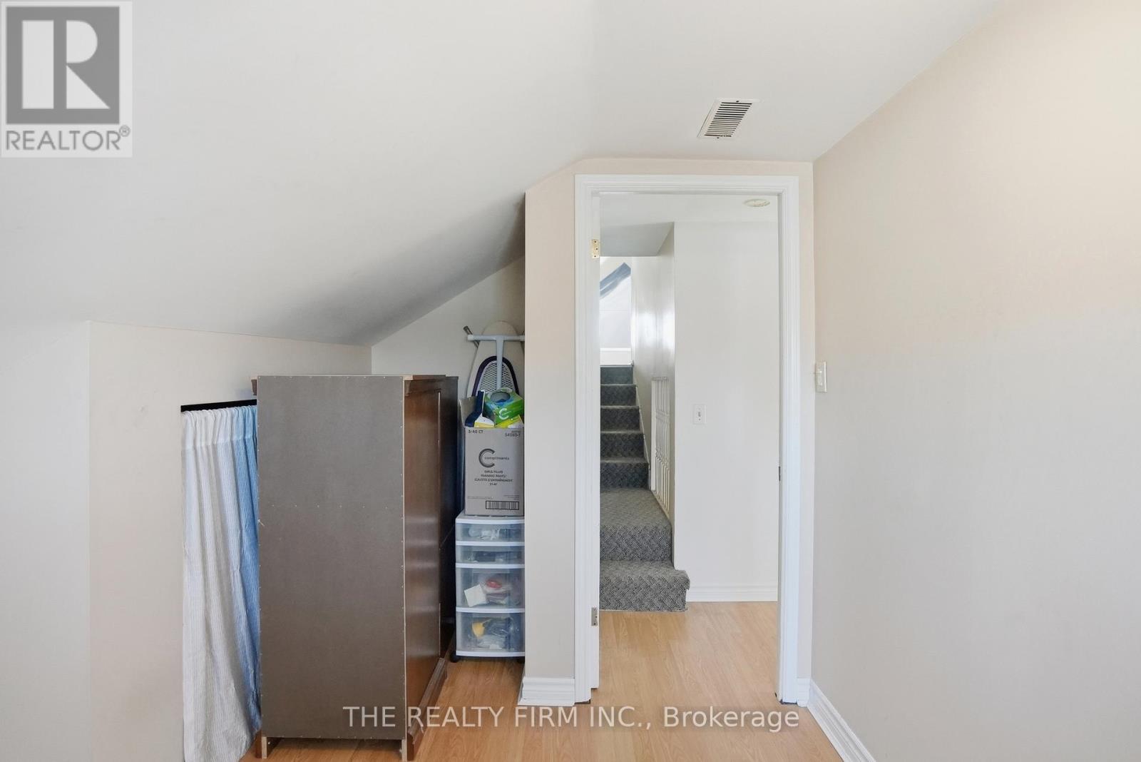 151 BRISBIN STREET Property Photo