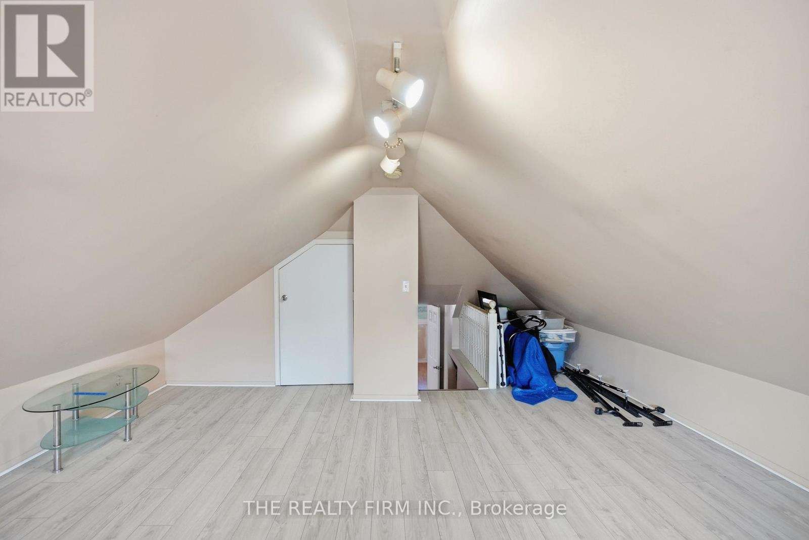 151 BRISBIN STREET Property Photo