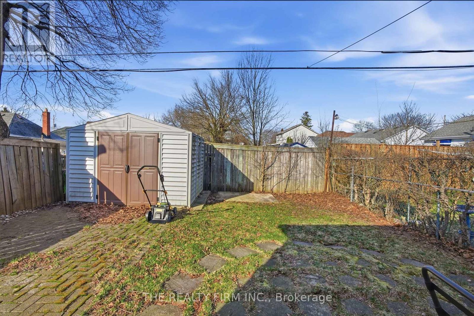 151 BRISBIN STREET Property Photo