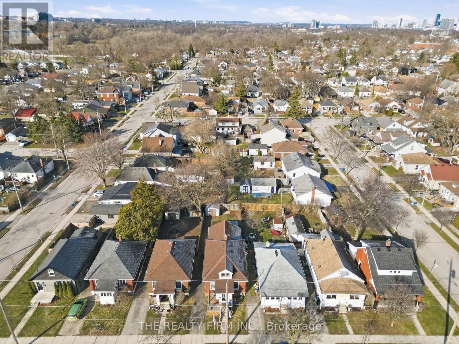 151 BRISBIN STREET Property Photo