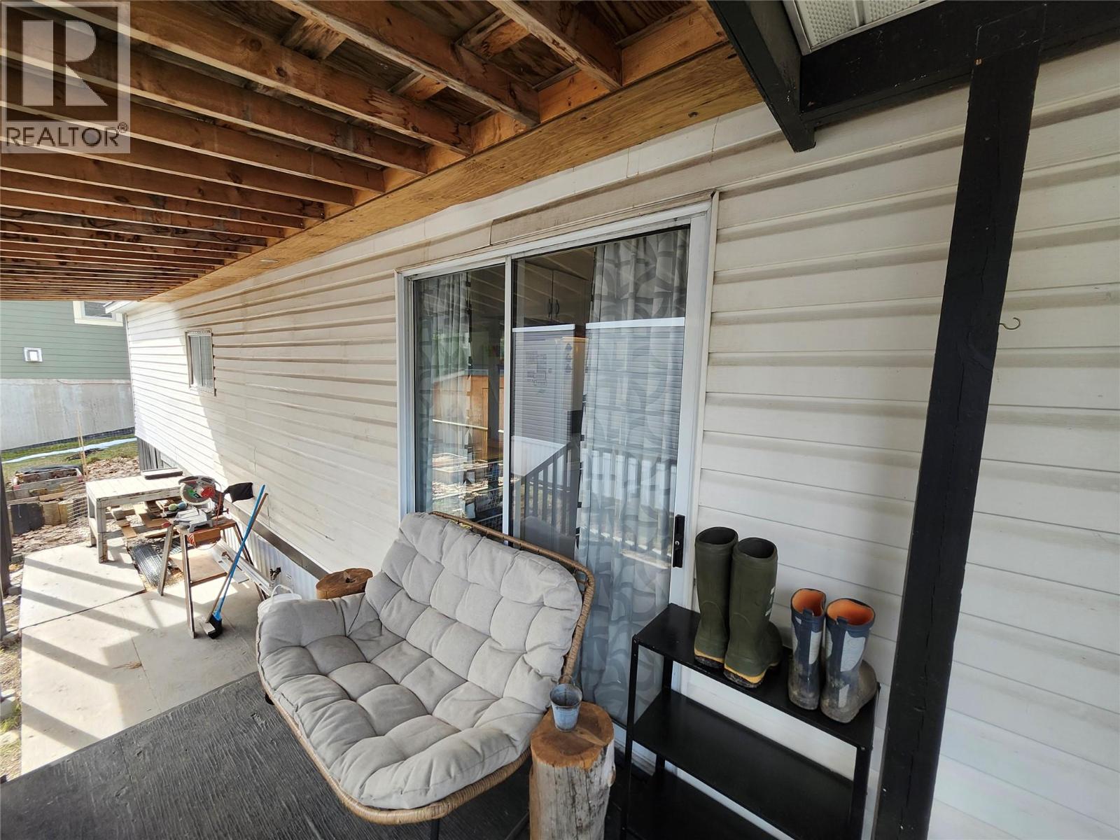 #5 606 EDWARD STREET E - 27