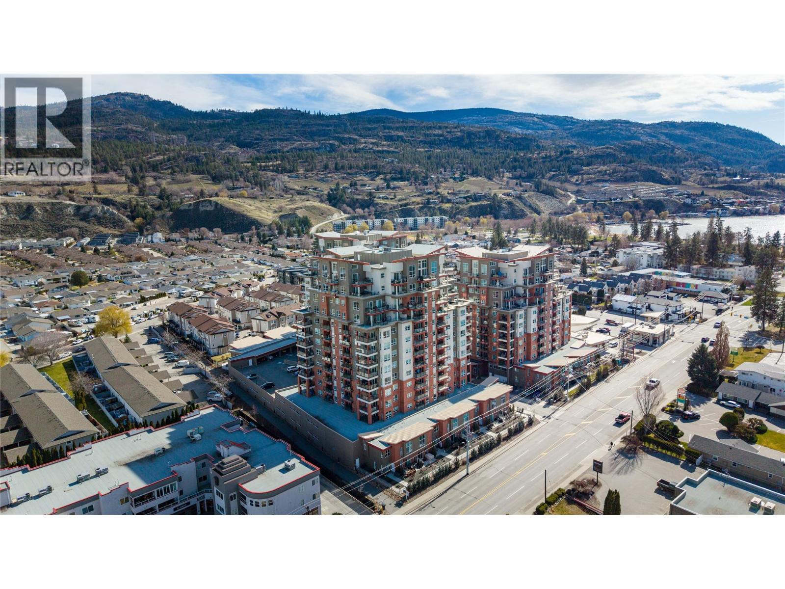 #1105 3346 SKAHA LAKE ROAD - 43