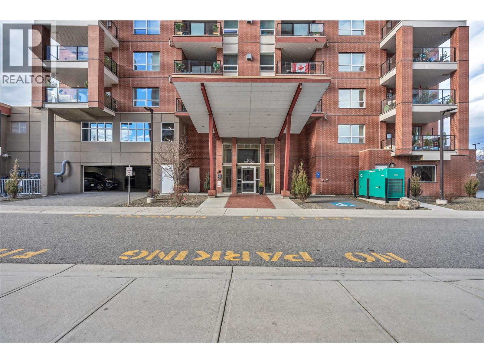 #1105 3346 SKAHA LAKE ROAD - 40