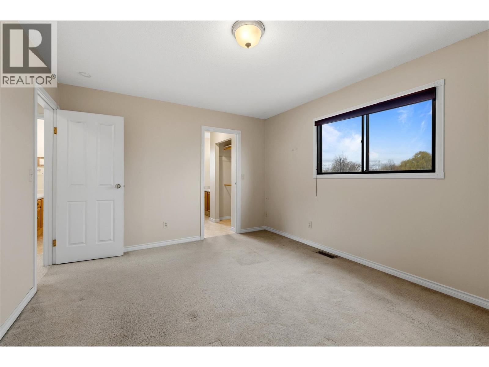 1272 Hillaby Court, Kelowna