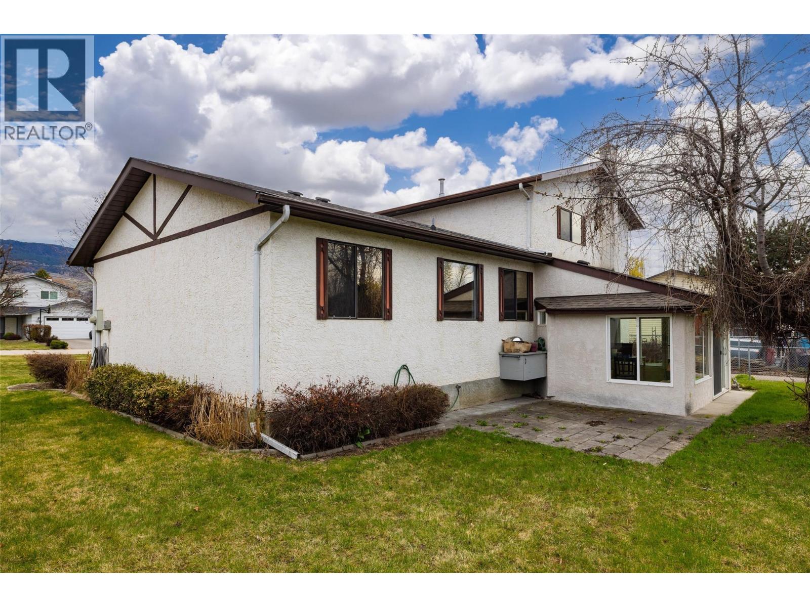 1272 Hillaby Court, Kelowna