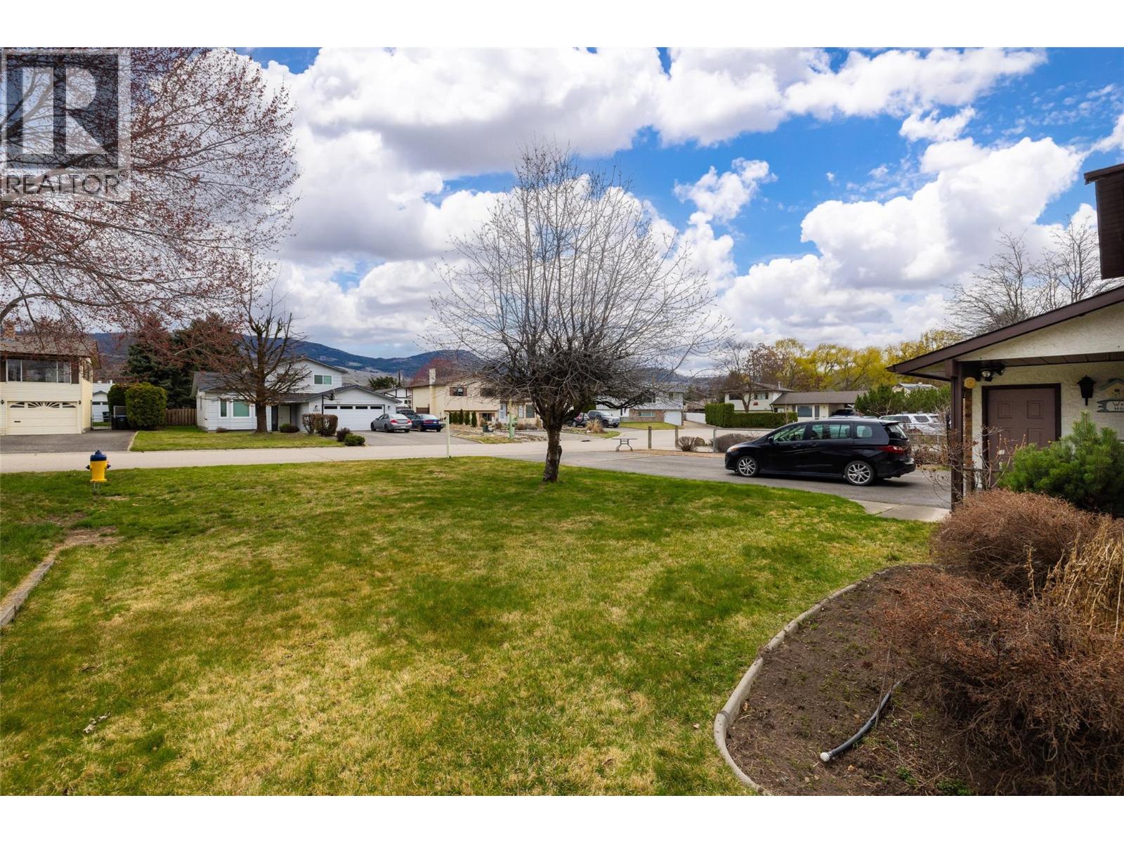 1272 Hillaby Court, Kelowna