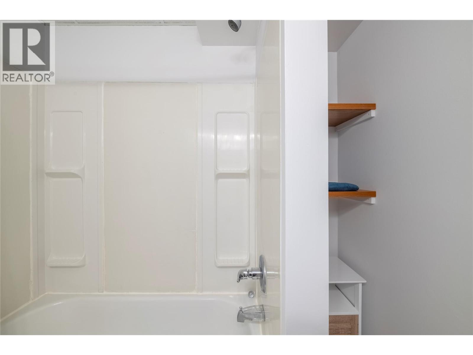 1509 38 Avenue, Vernon