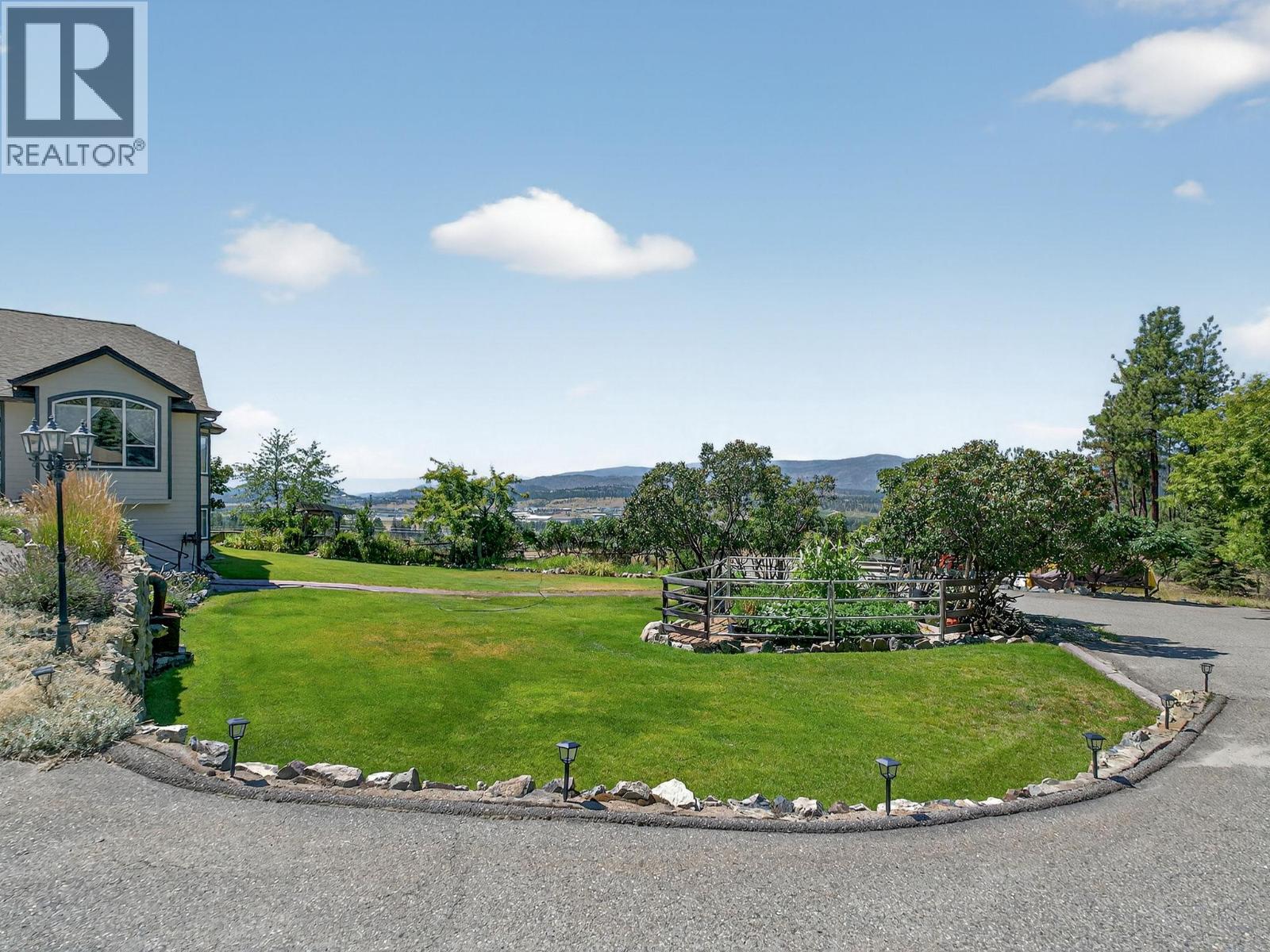  5955 Postill Lake Road, Kelowna
